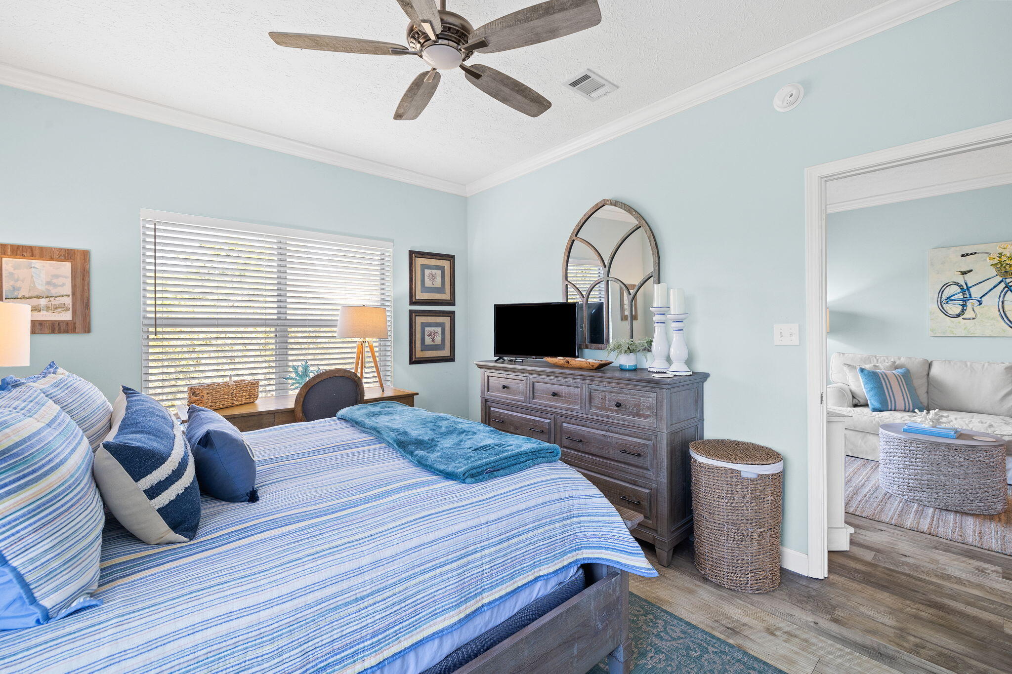 HERON'S WATCH CONDO PH 1 - Residential