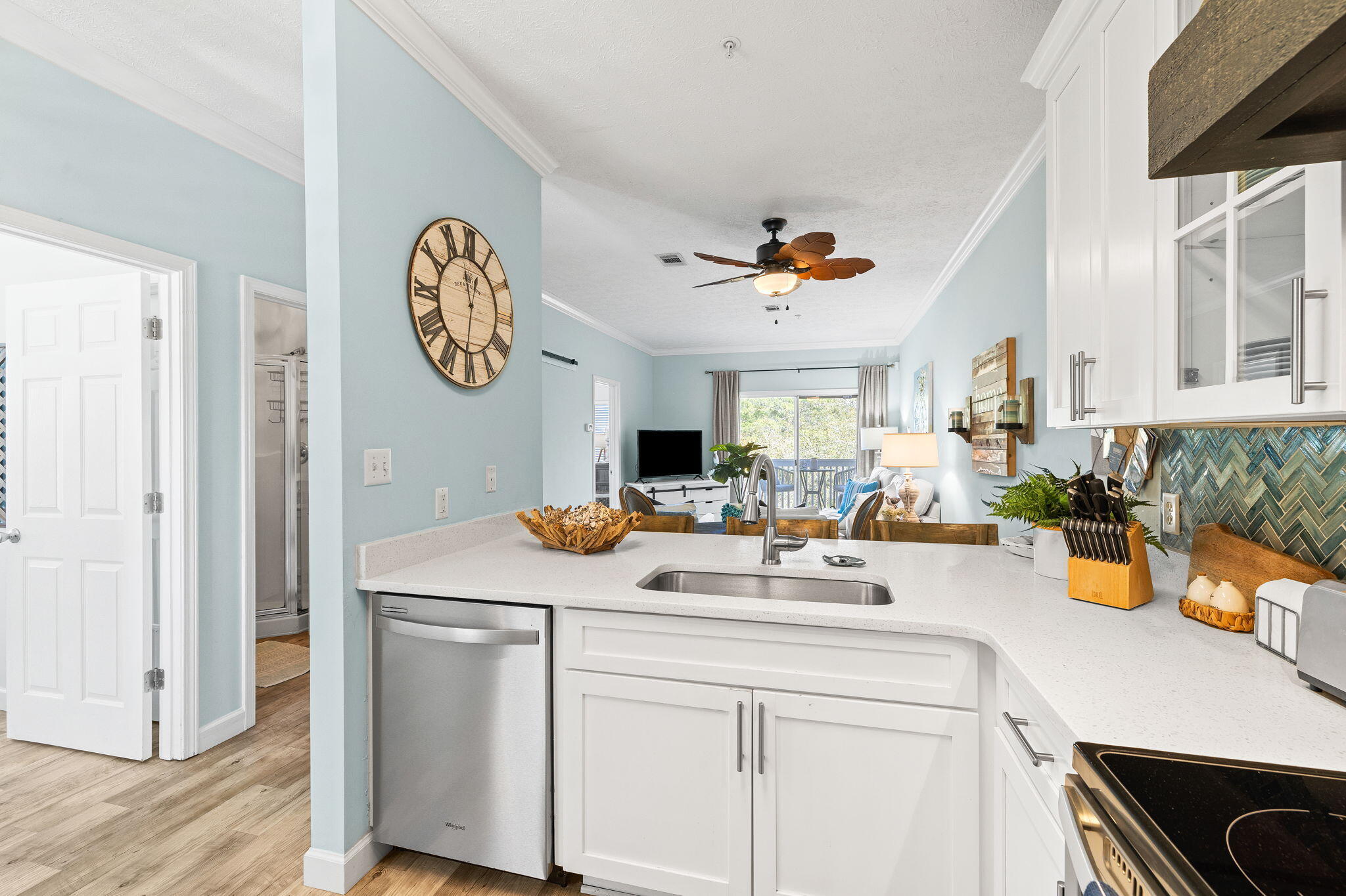 HERON'S WATCH CONDO PH 1 - Residential