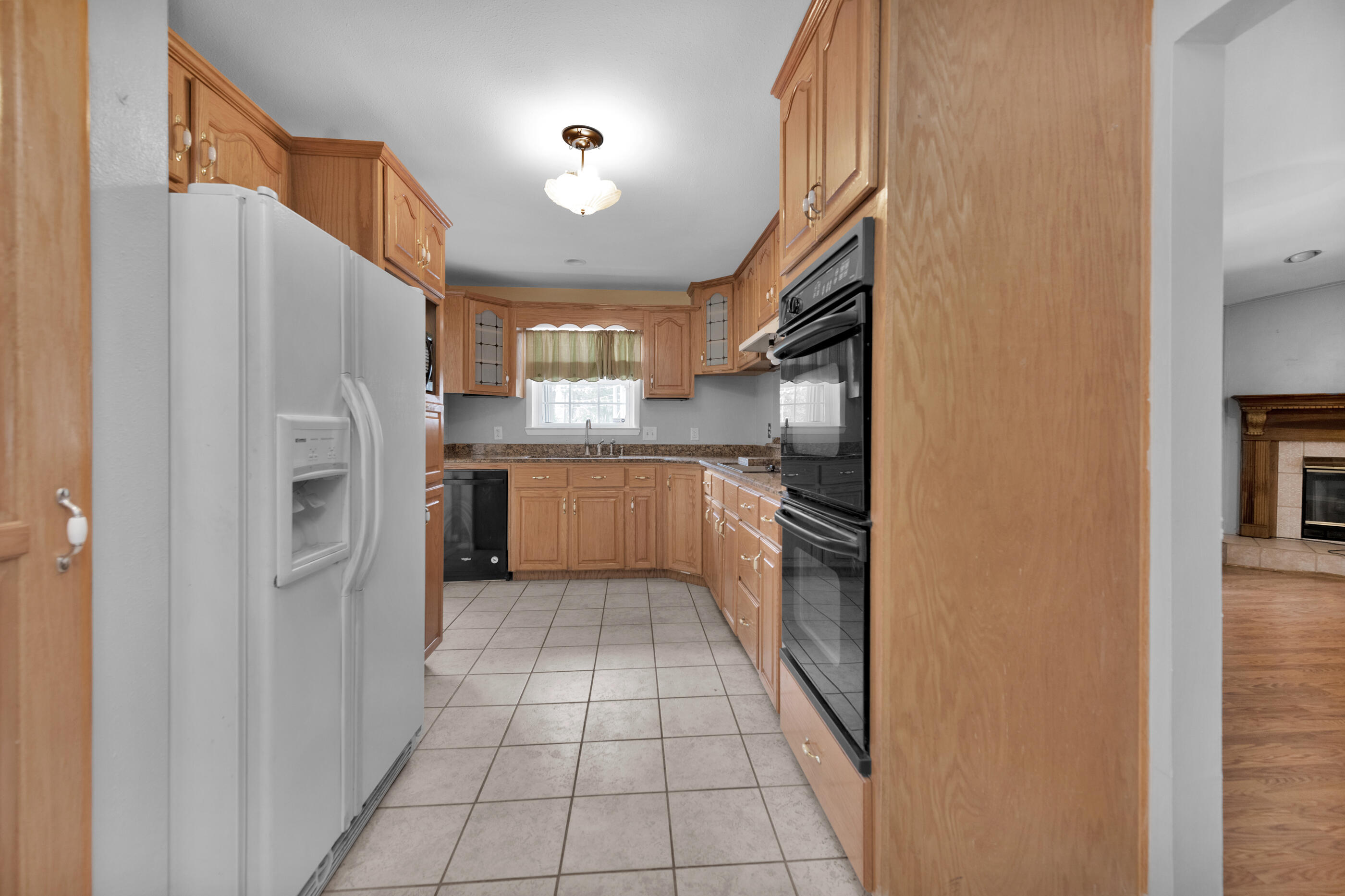 HOLLEY BY THE SEA - Residential