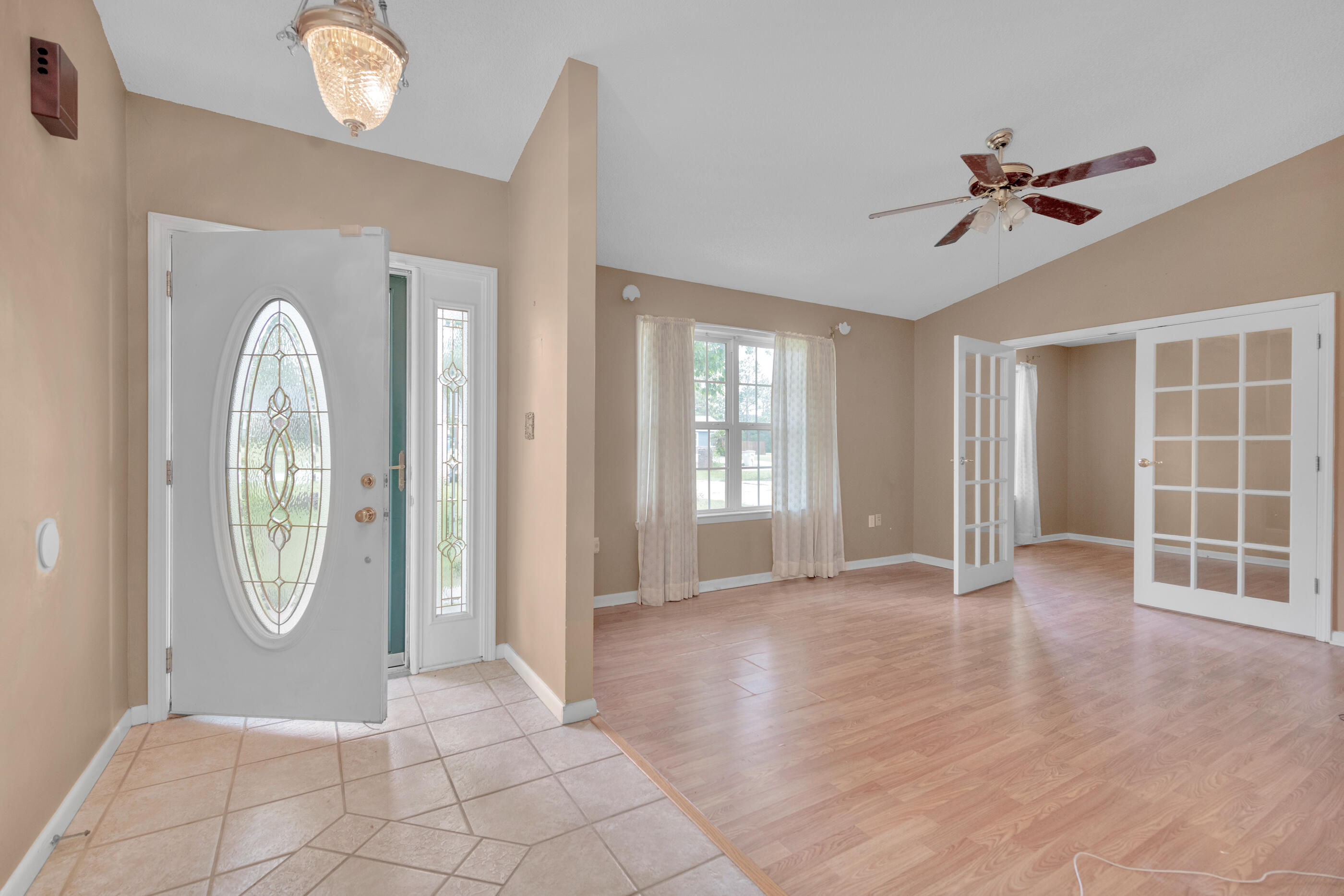 HOLLEY BY THE SEA - Residential