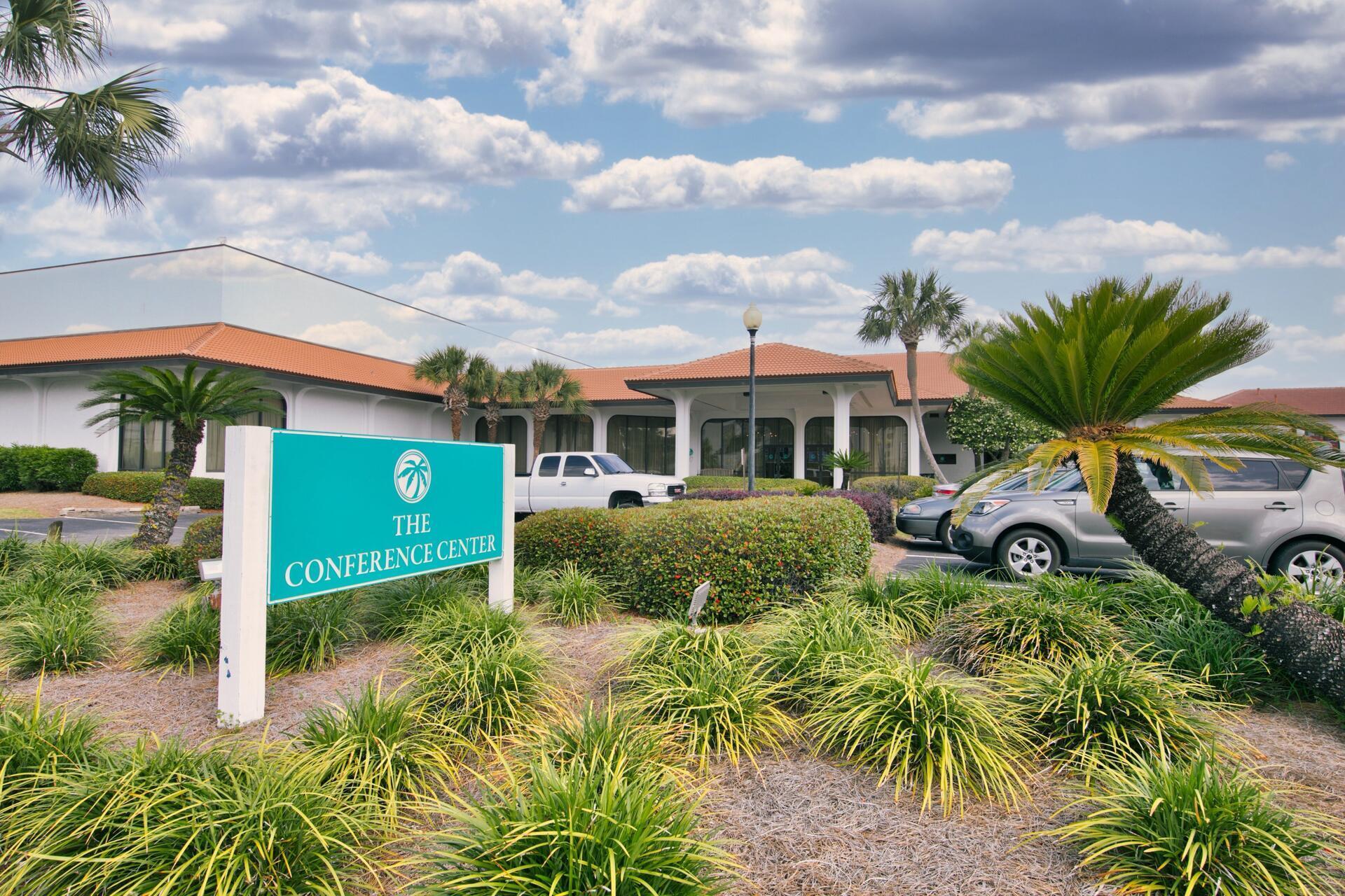 EDGEWATER GOLF VILLAS IV - Residential