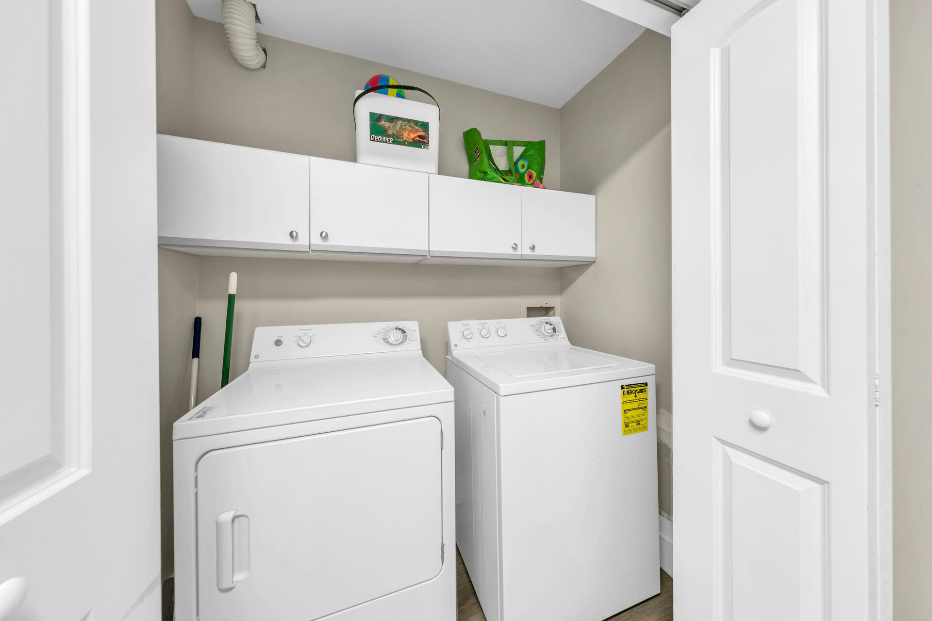 EDGEWATER GOLF VILLAS IV - Residential