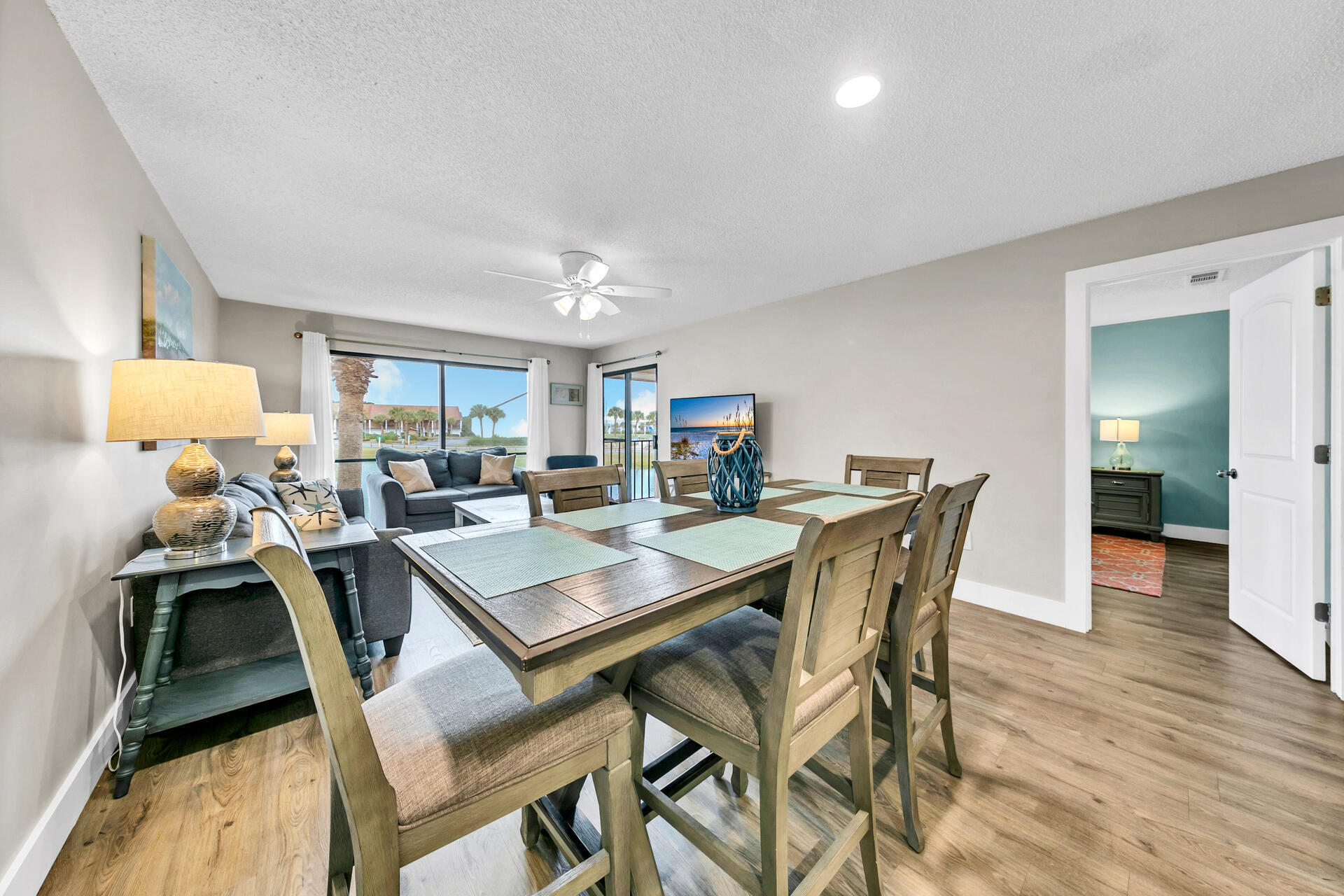 EDGEWATER GOLF VILLAS IV - Residential