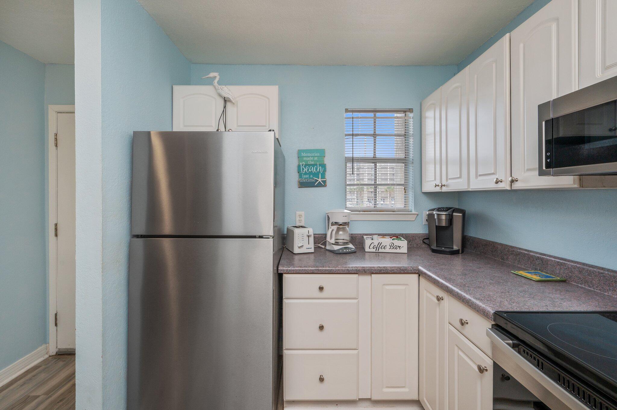 ISLAND WIND CONDO - Residential