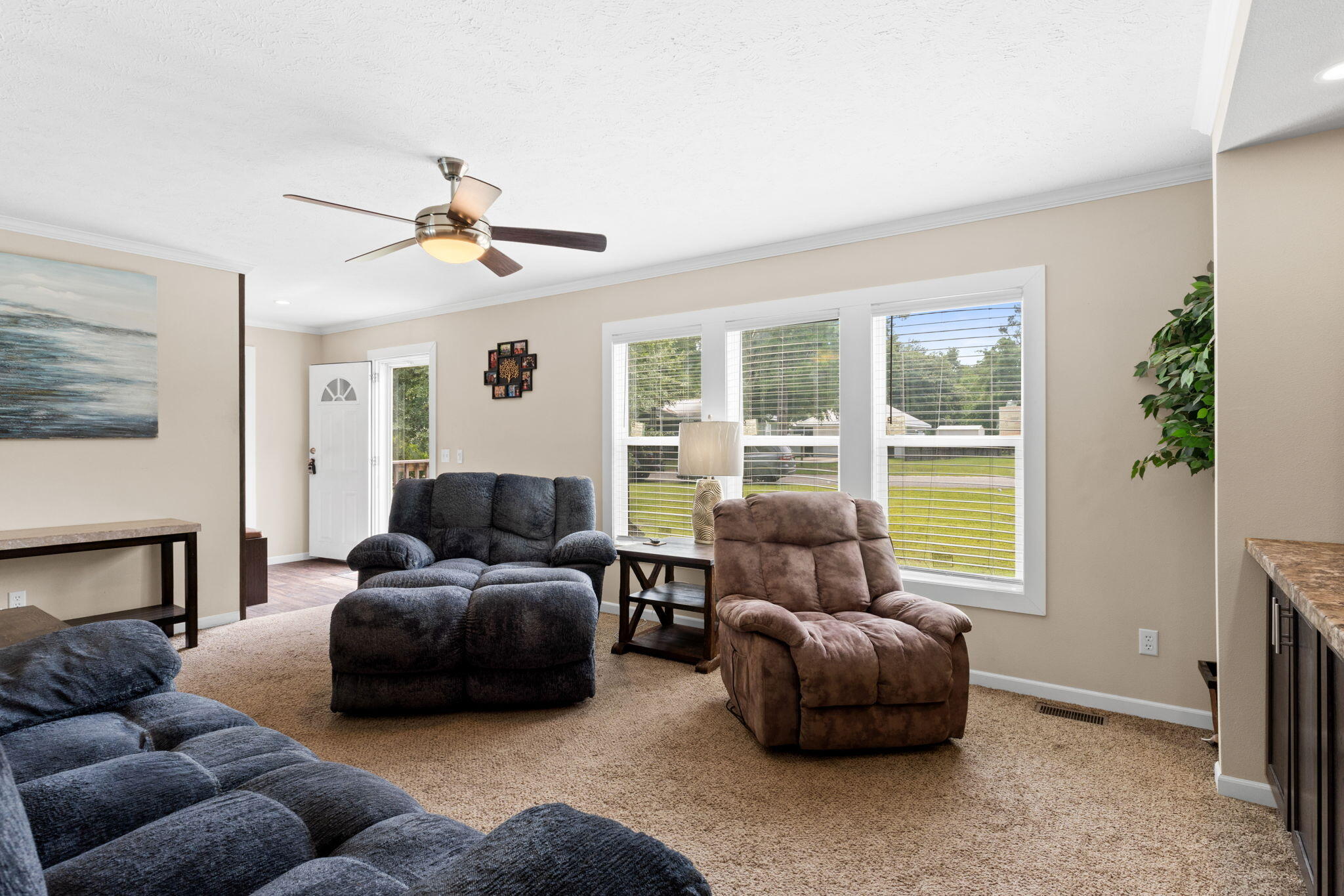 NO RECORDED SUBDIVISION - Residential