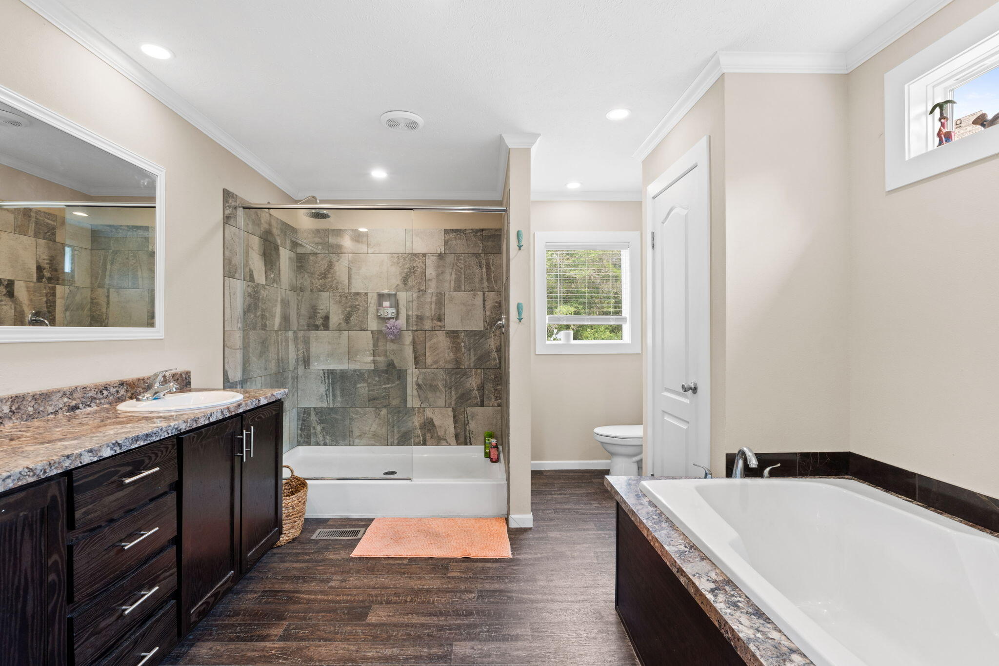 NO RECORDED SUBDIVISION - Residential
