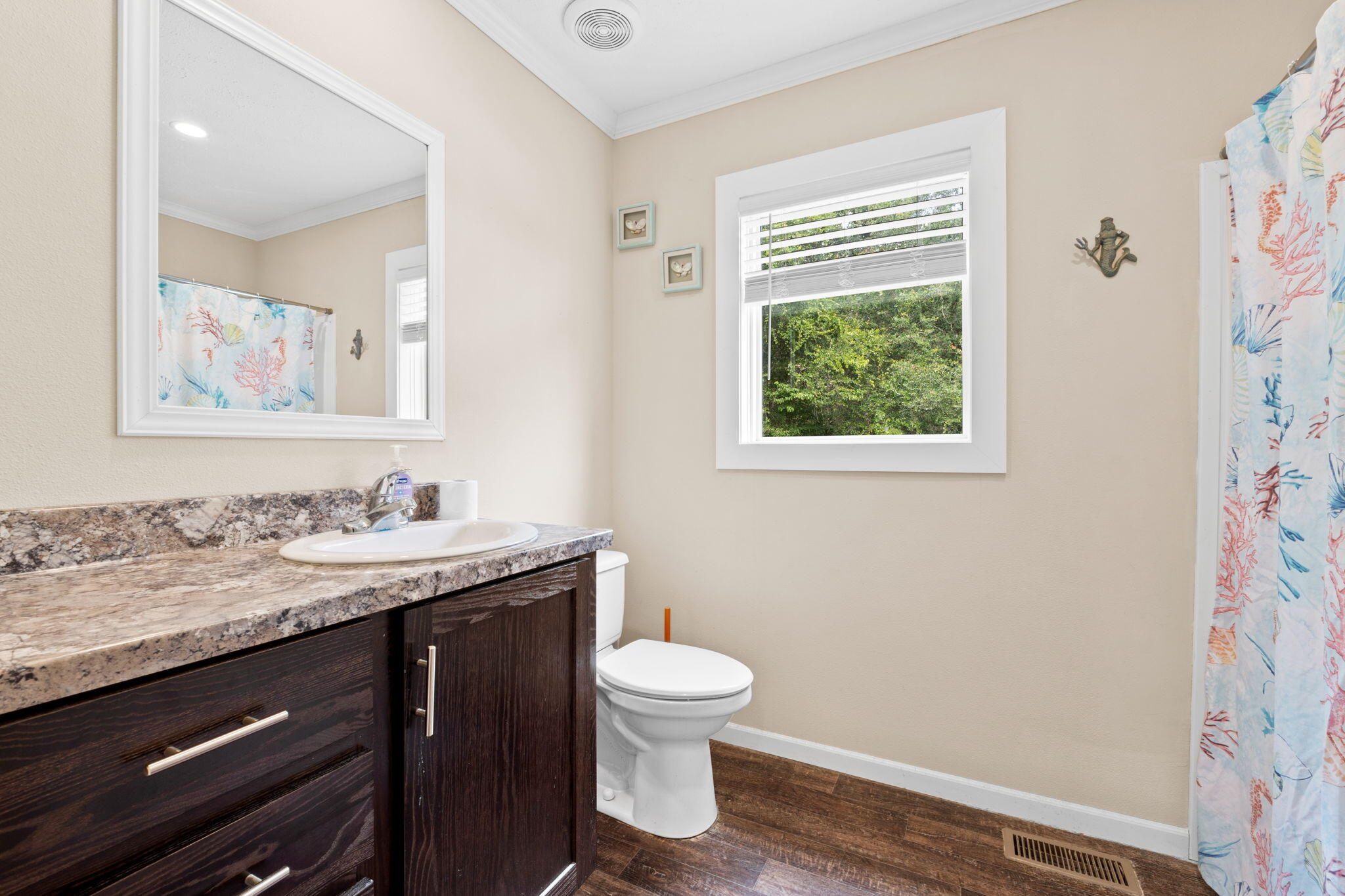NO RECORDED SUBDIVISION - Residential
