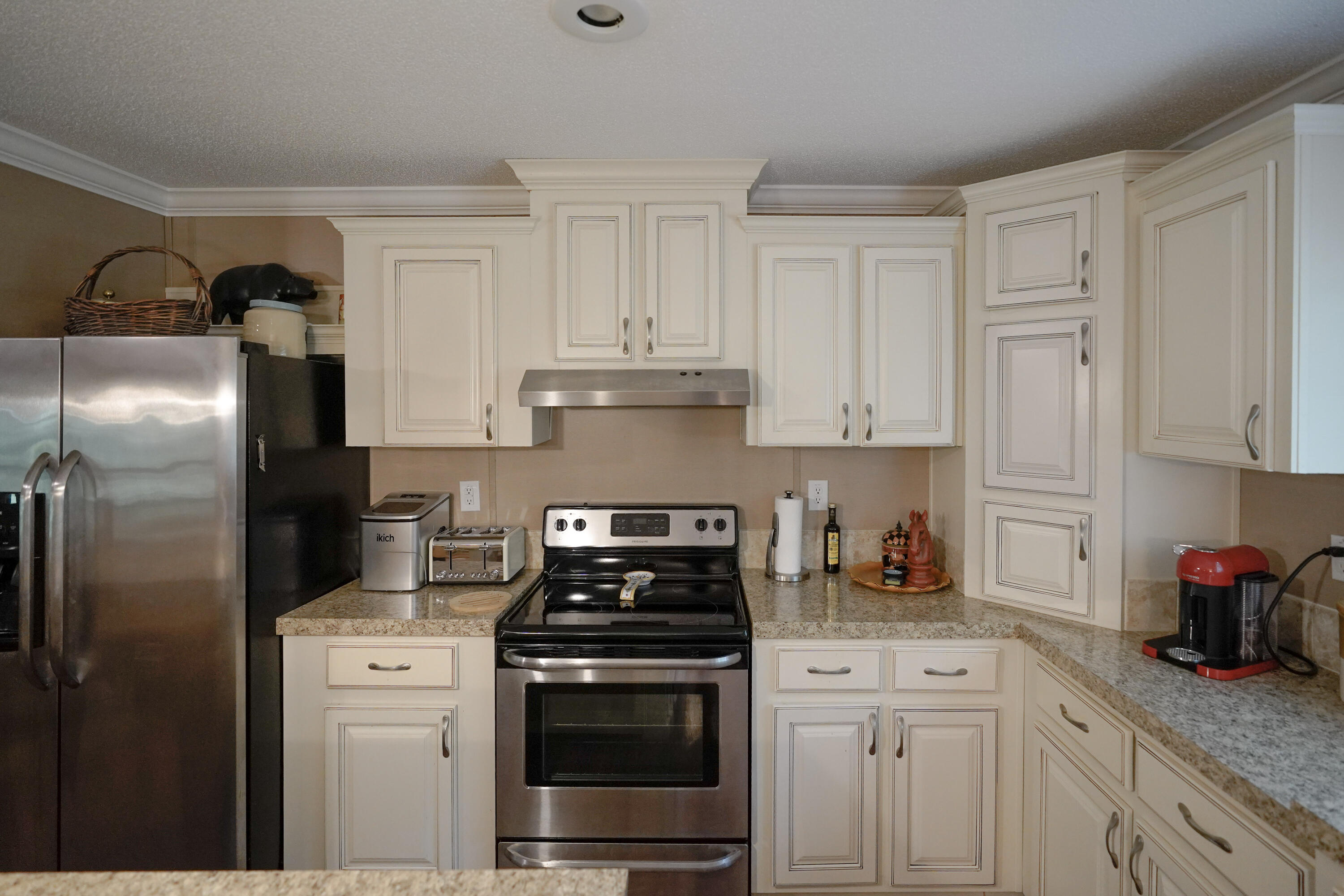 WALTON PLANTATION - Residential