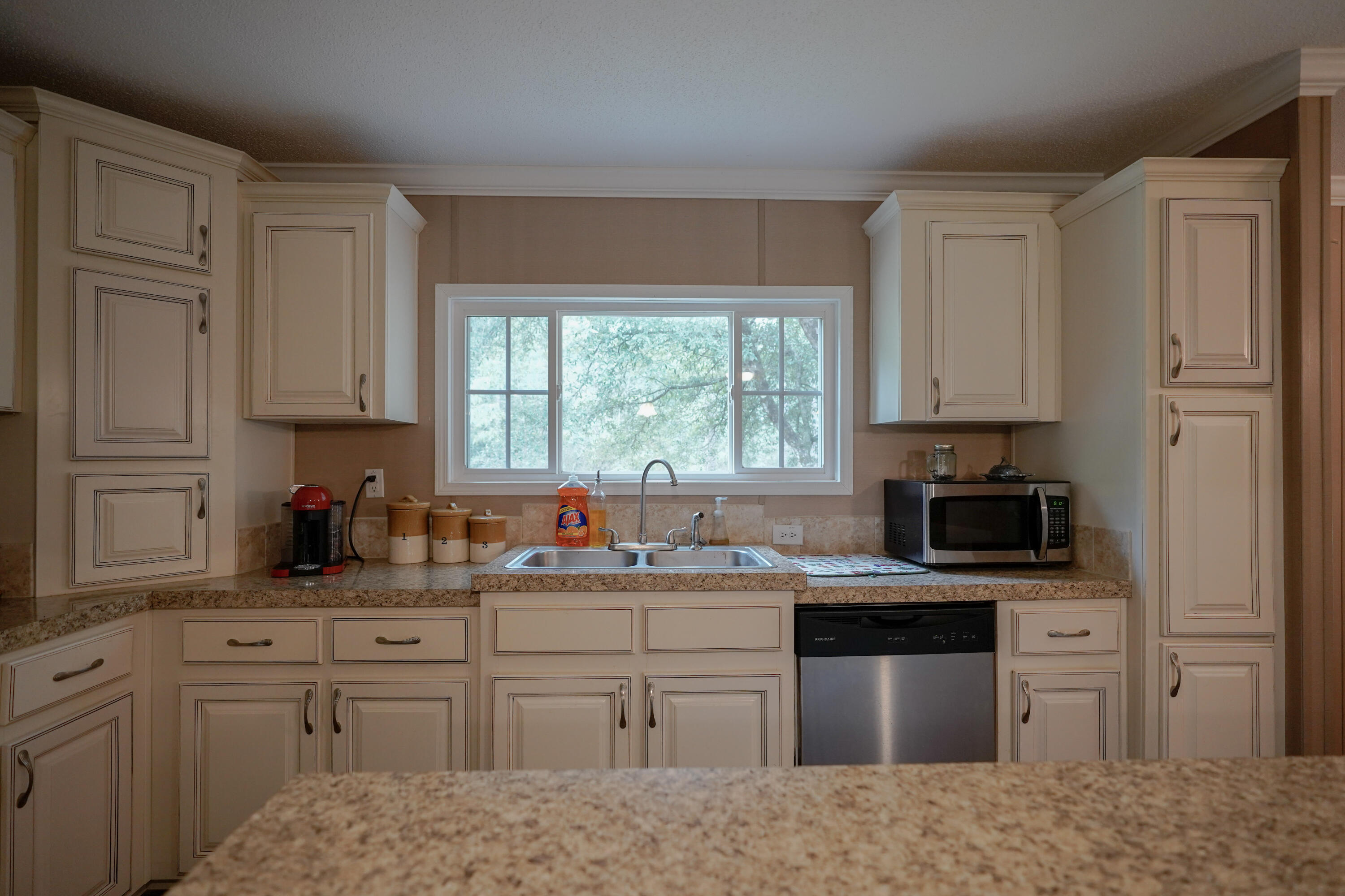 WALTON PLANTATION - Residential