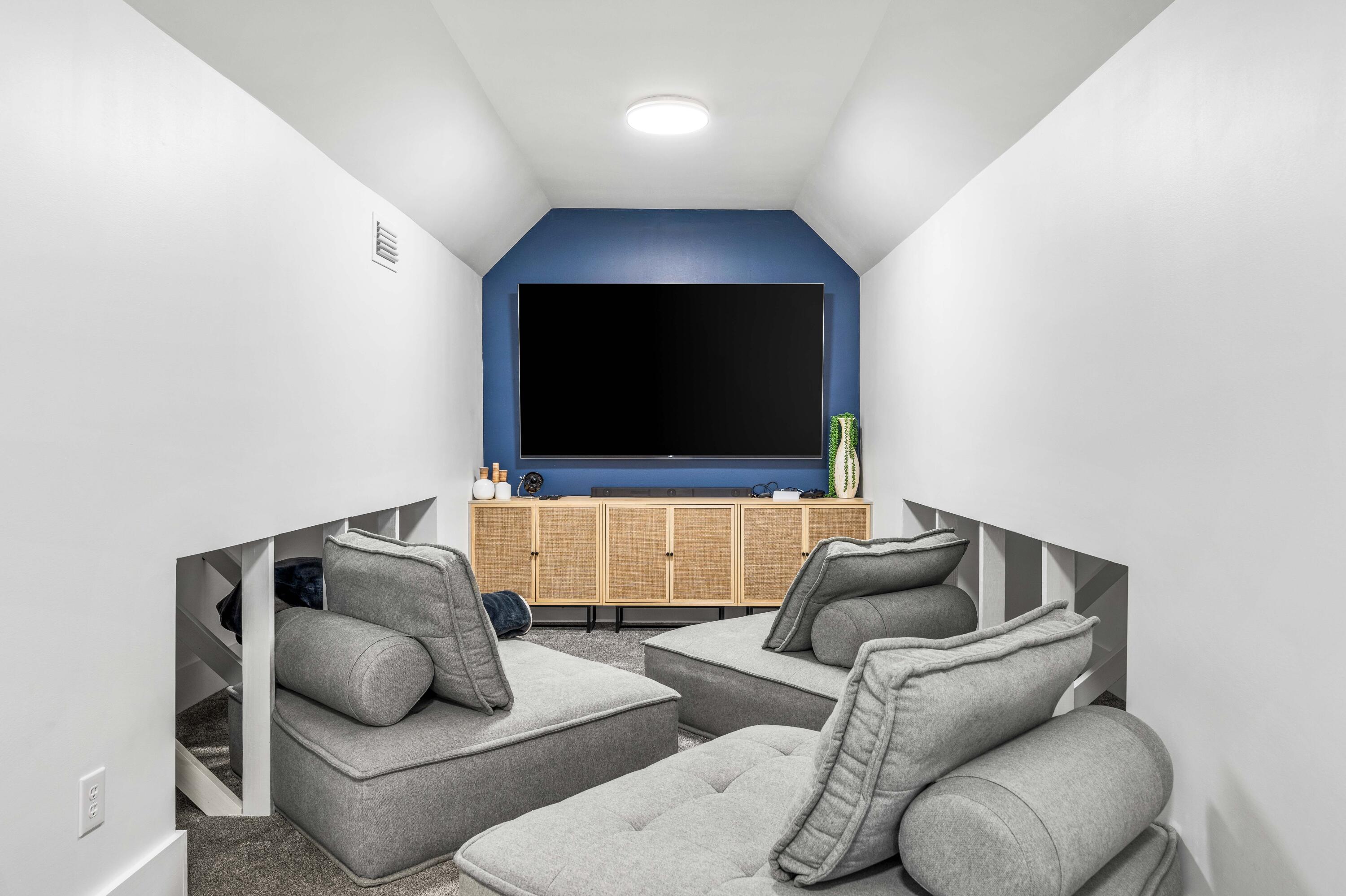SECLUSION BAY - Residential