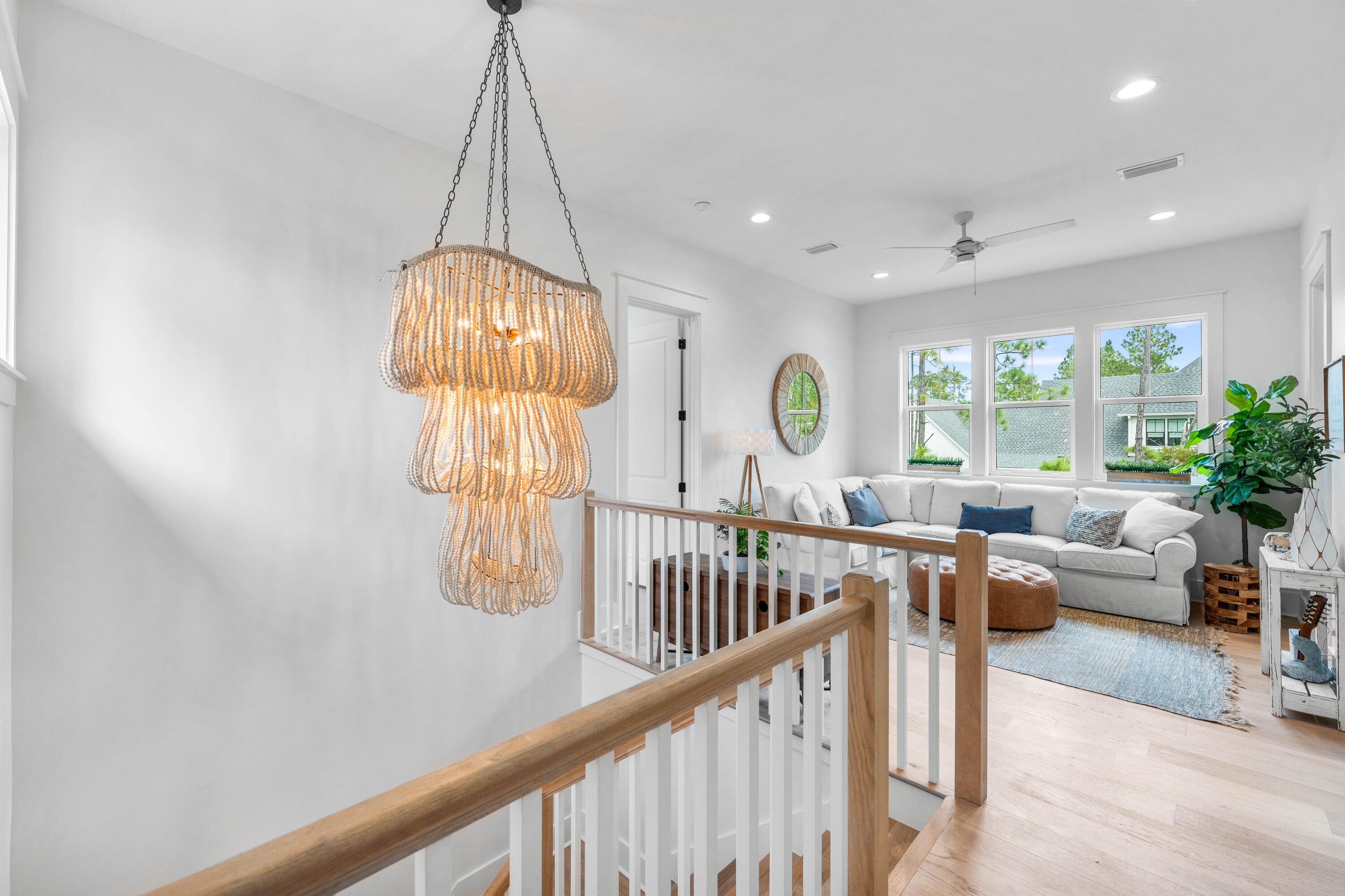 SECLUSION BAY - Residential