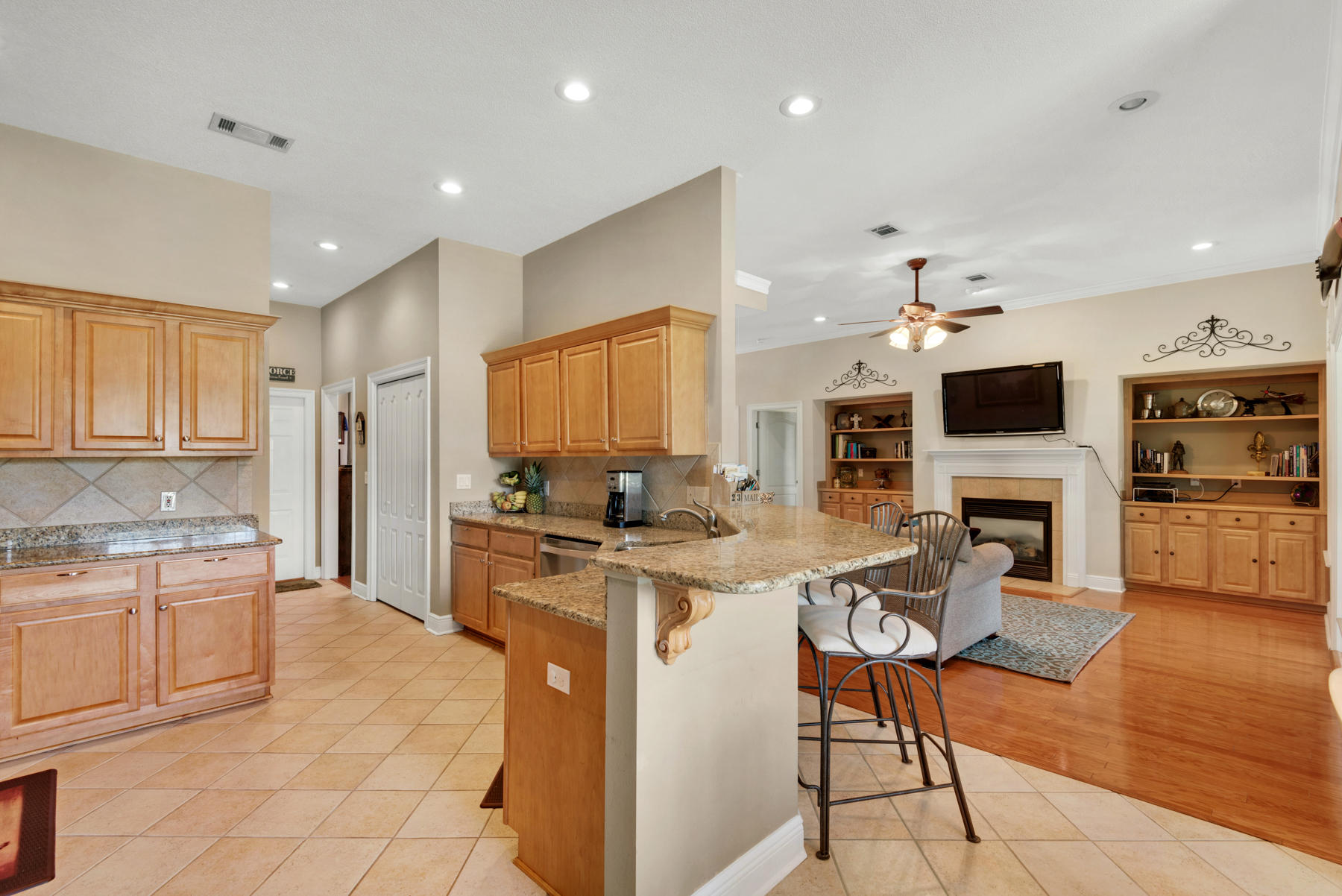 MAGNOLIA PLANTATION AT BLUEWATER BAY - Residential