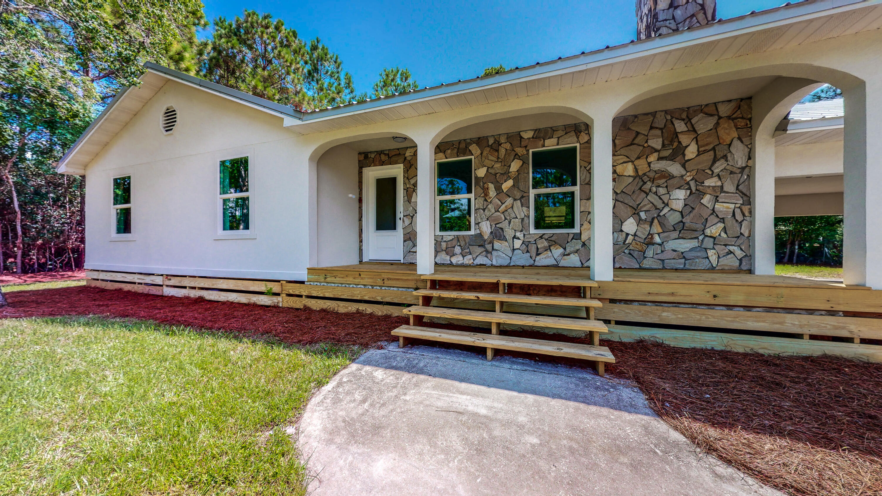 TOWN OF SANTA ROSA - Residential