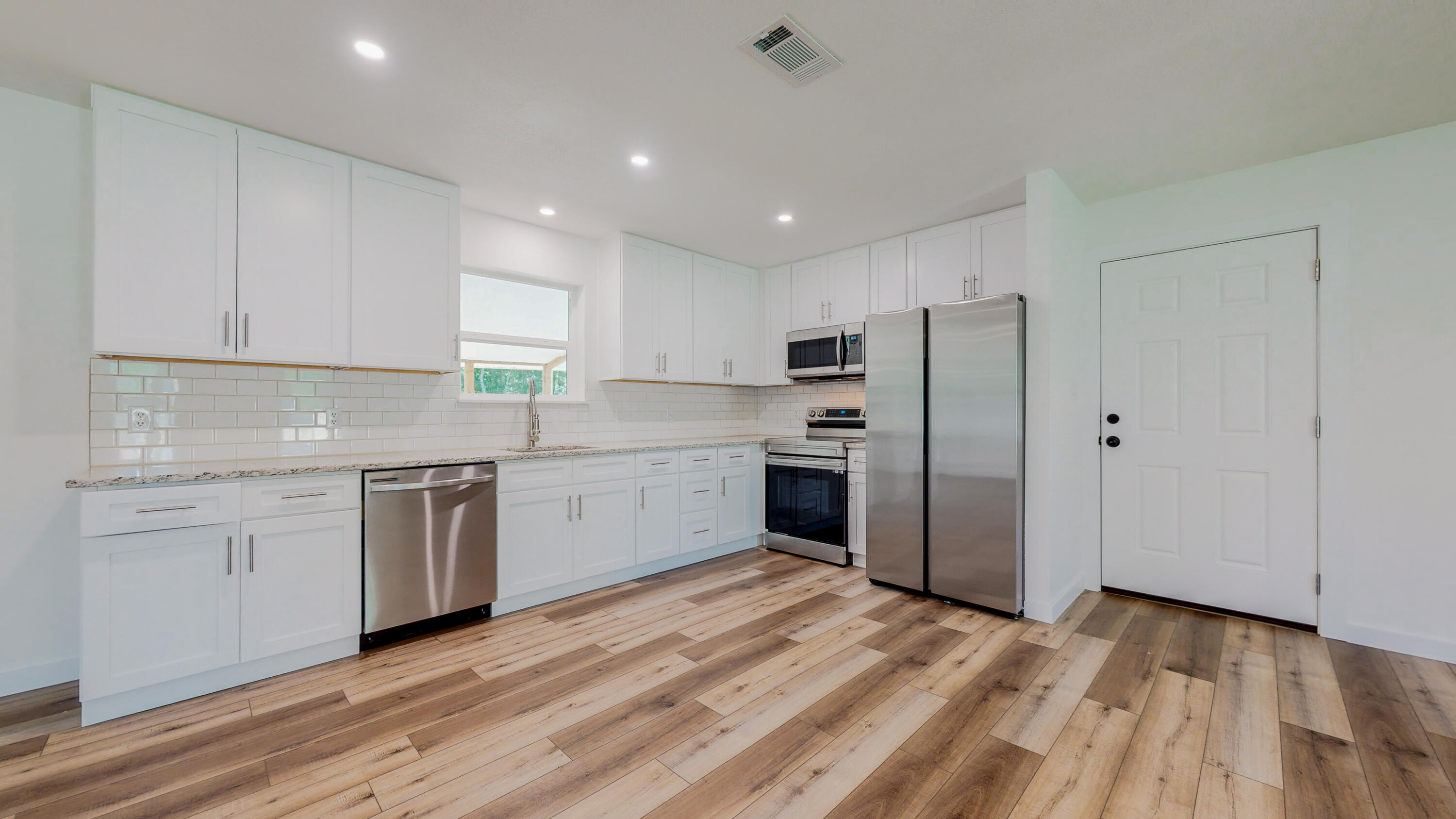 TOWN OF SANTA ROSA - Residential