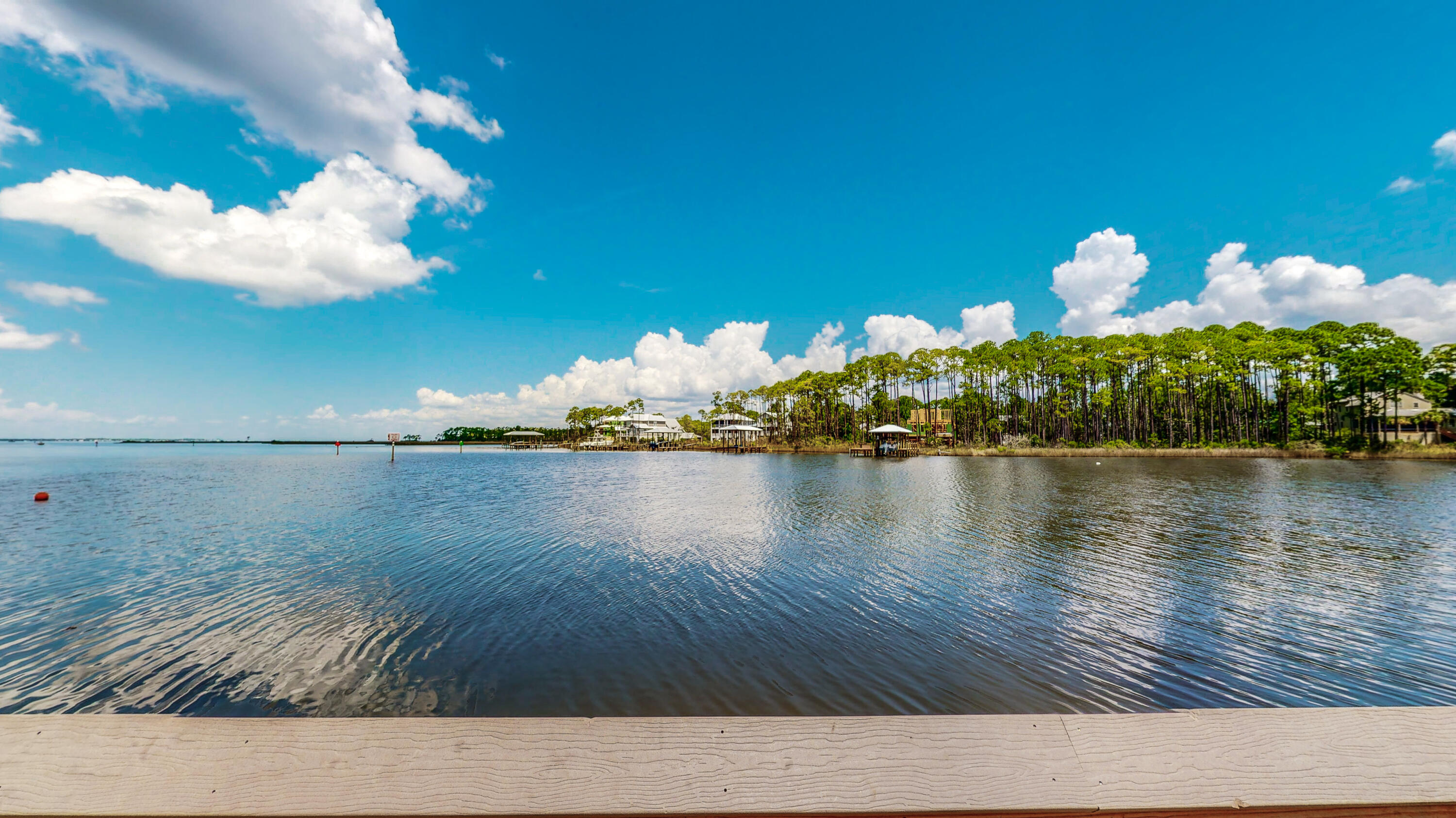 TOWN OF SANTA ROSA - Residential