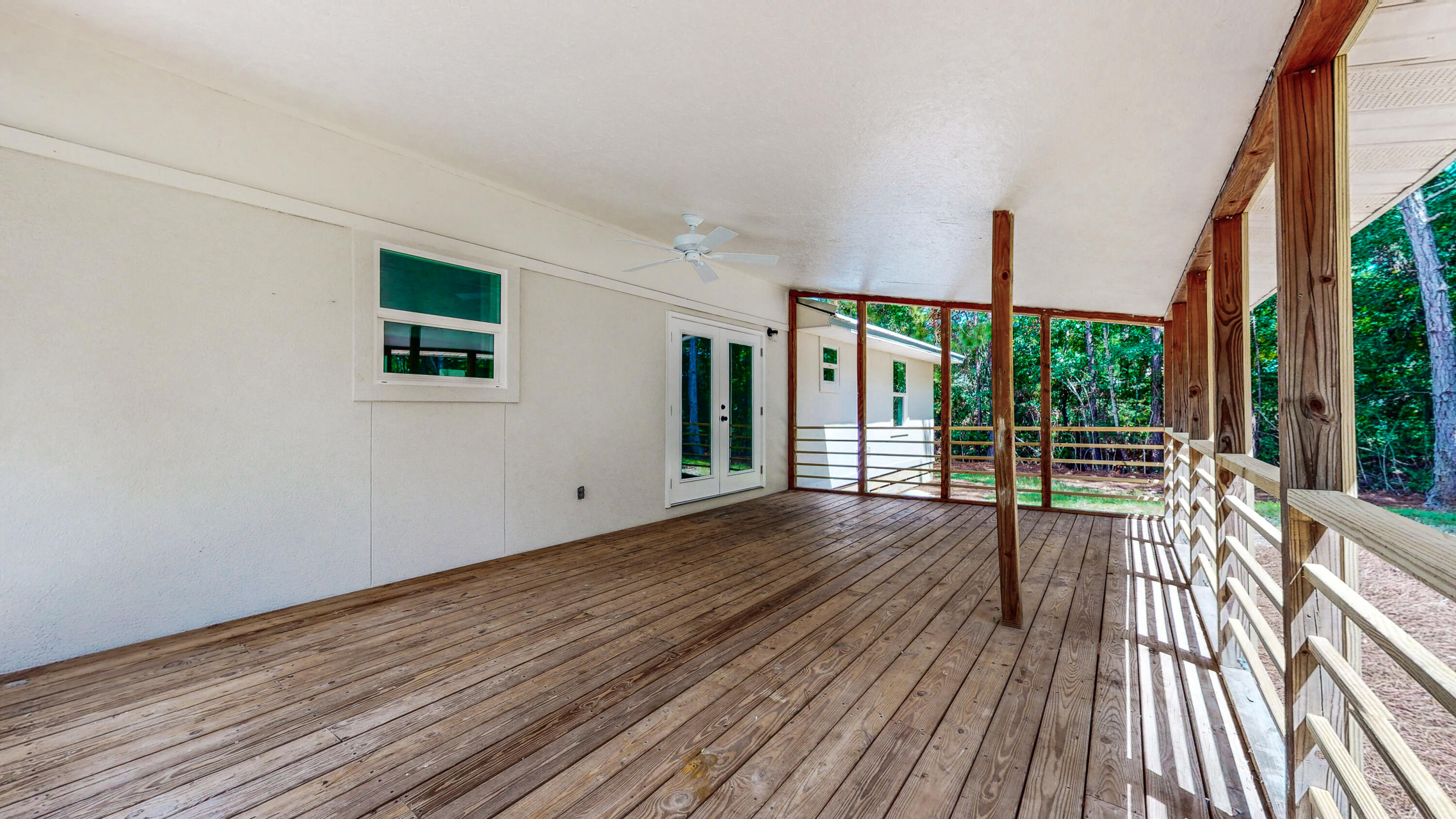 TOWN OF SANTA ROSA - Residential