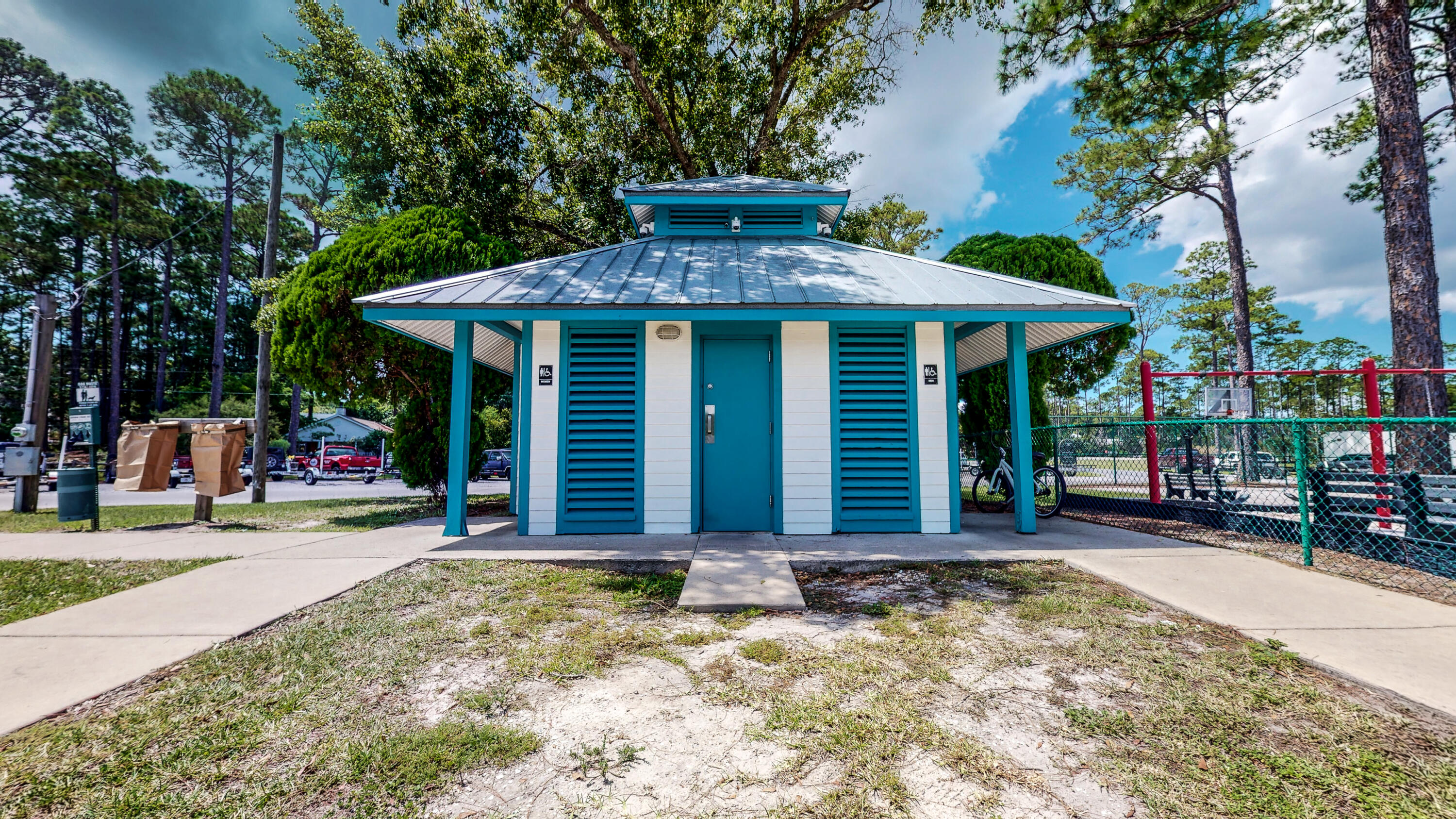 TOWN OF SANTA ROSA - Residential