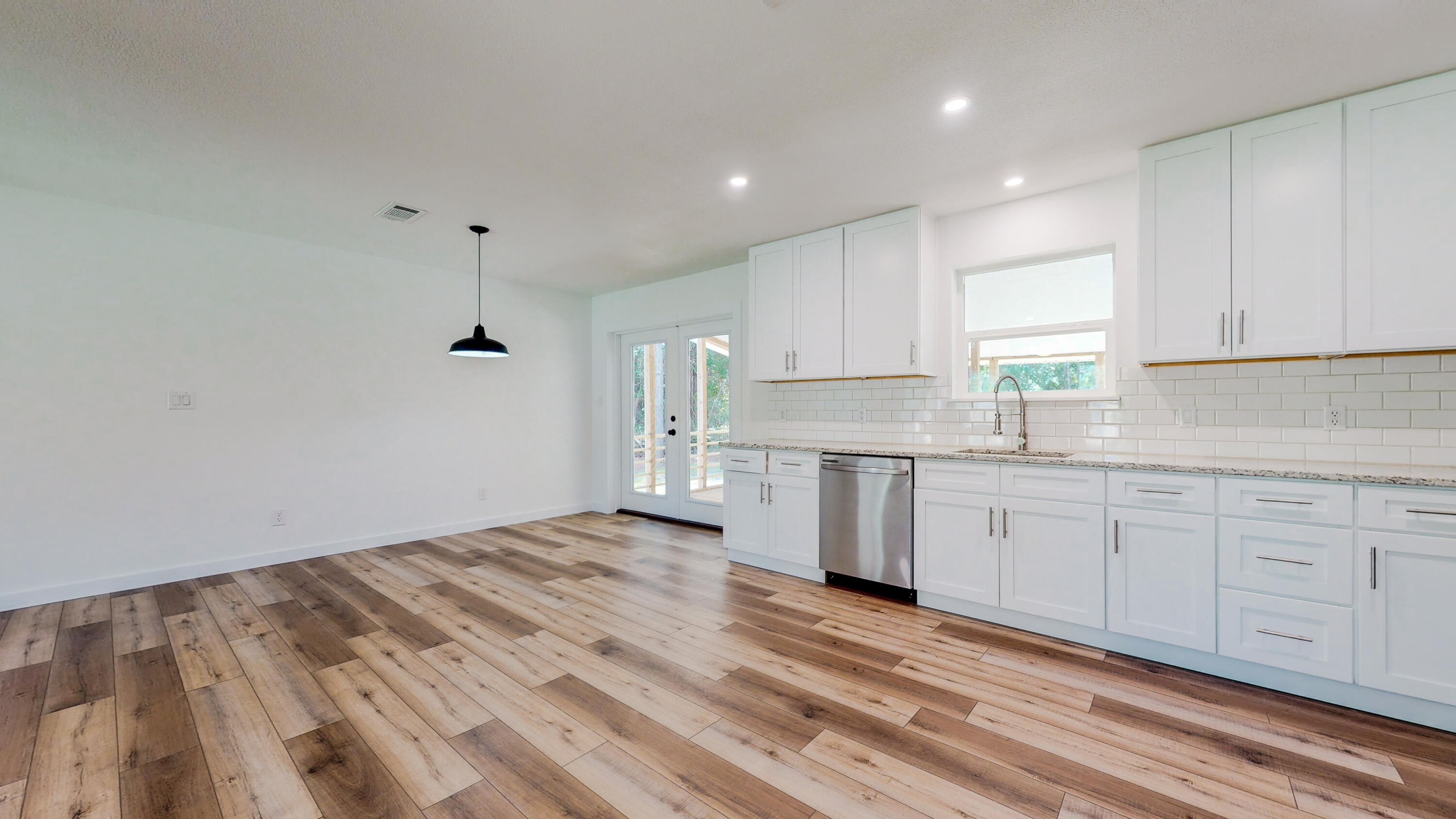 TOWN OF SANTA ROSA - Residential