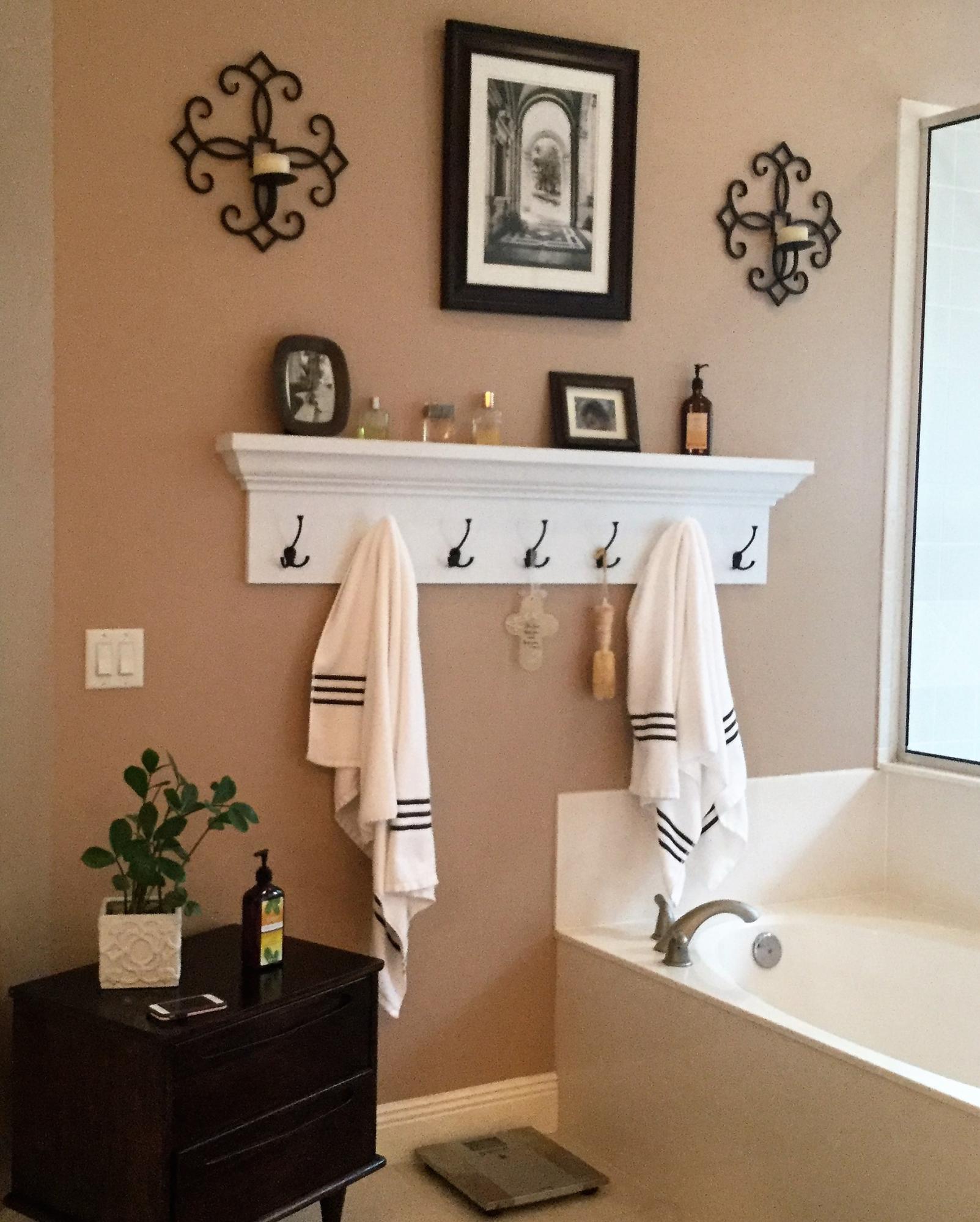 CHARDONNAY ESTATES - Residential