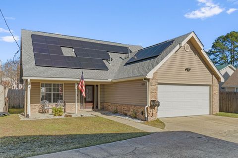 A home in Fort Walton Beach