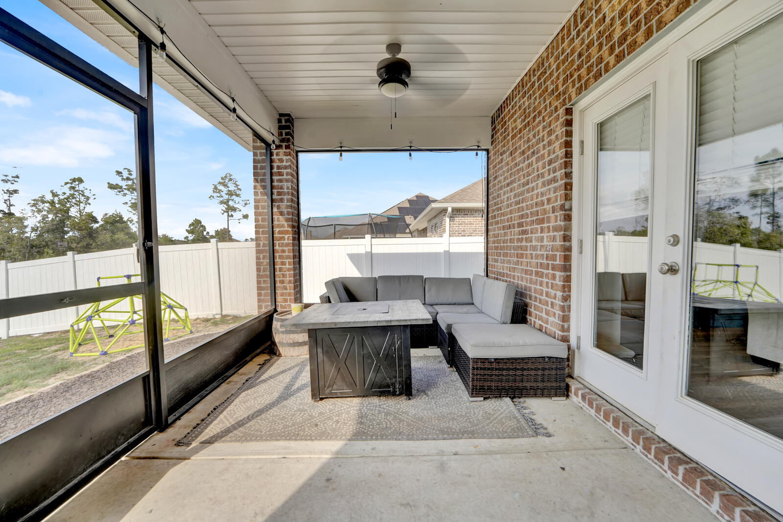 Fanning Bayou - Residential