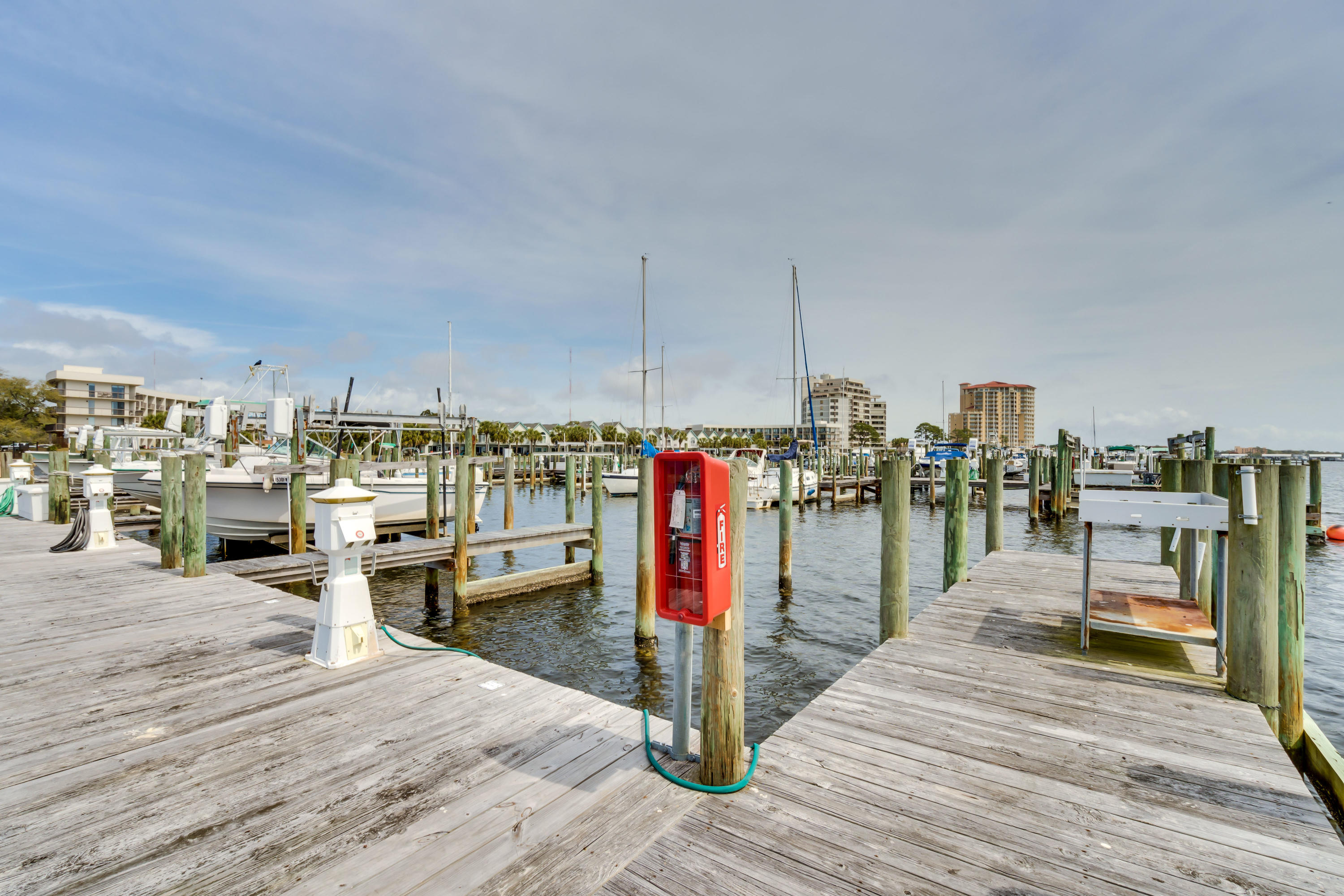 PIRATES BAY PH 1 - Residential