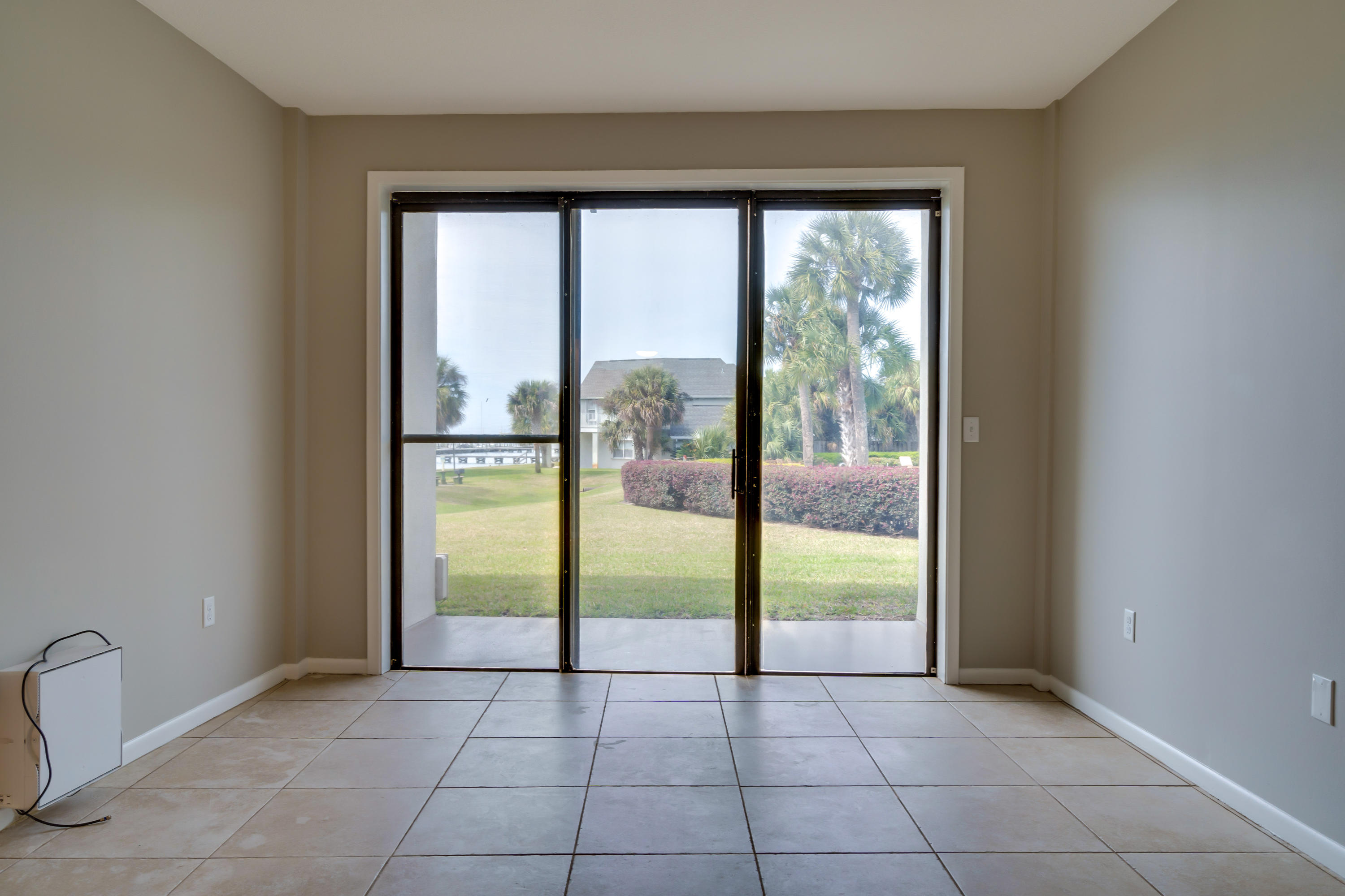 PIRATES BAY PH 1 - Residential