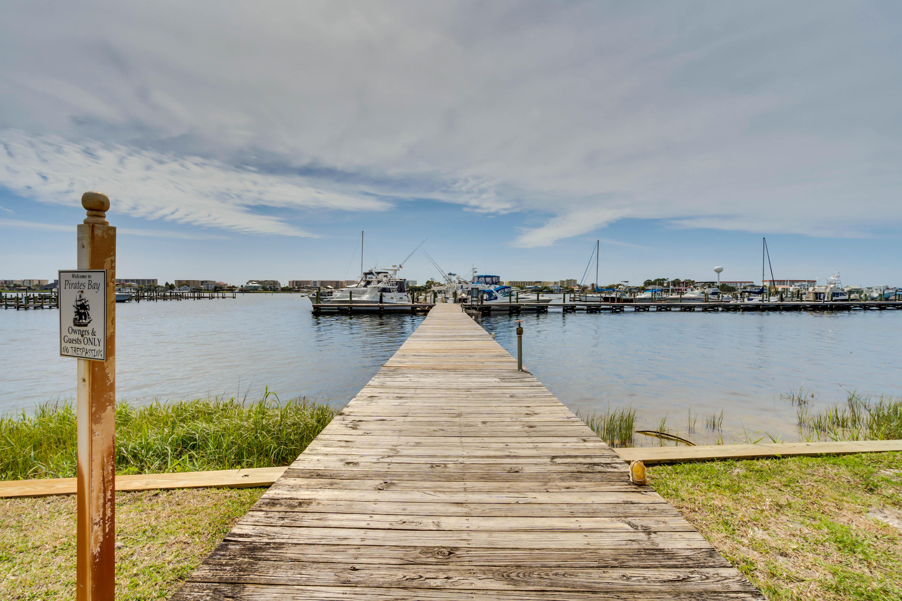 PIRATES BAY PH 1 - Residential