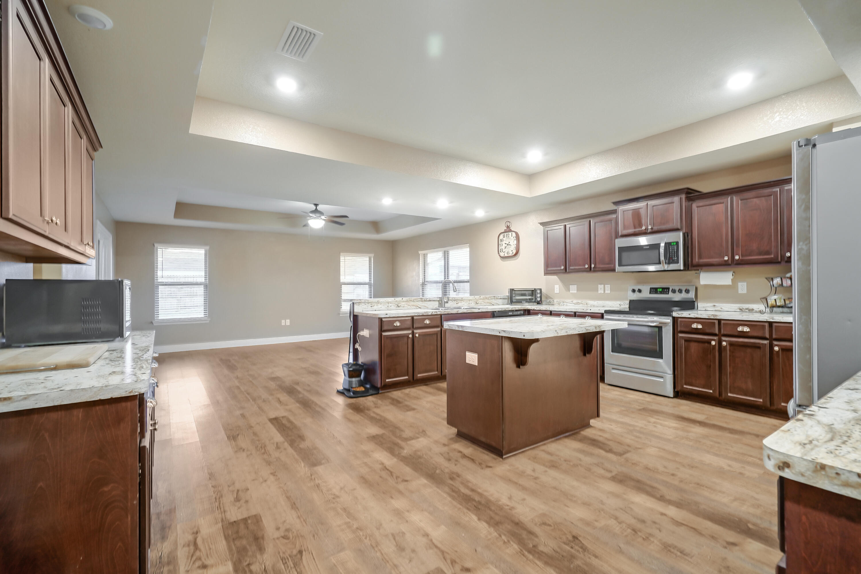 WILLOW CREEK PLANTATION - Residential