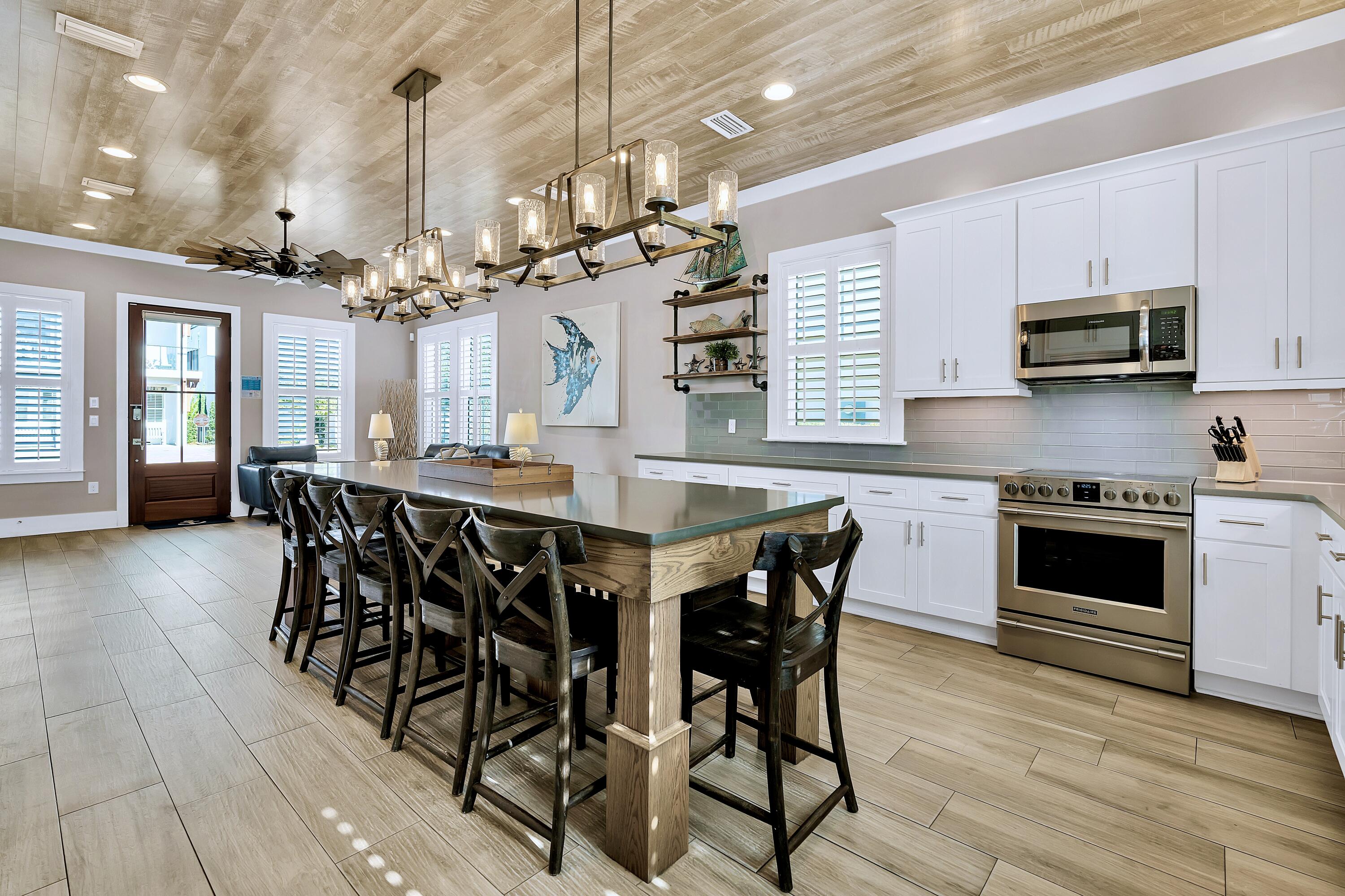 The Retreat at Miramar - Residential