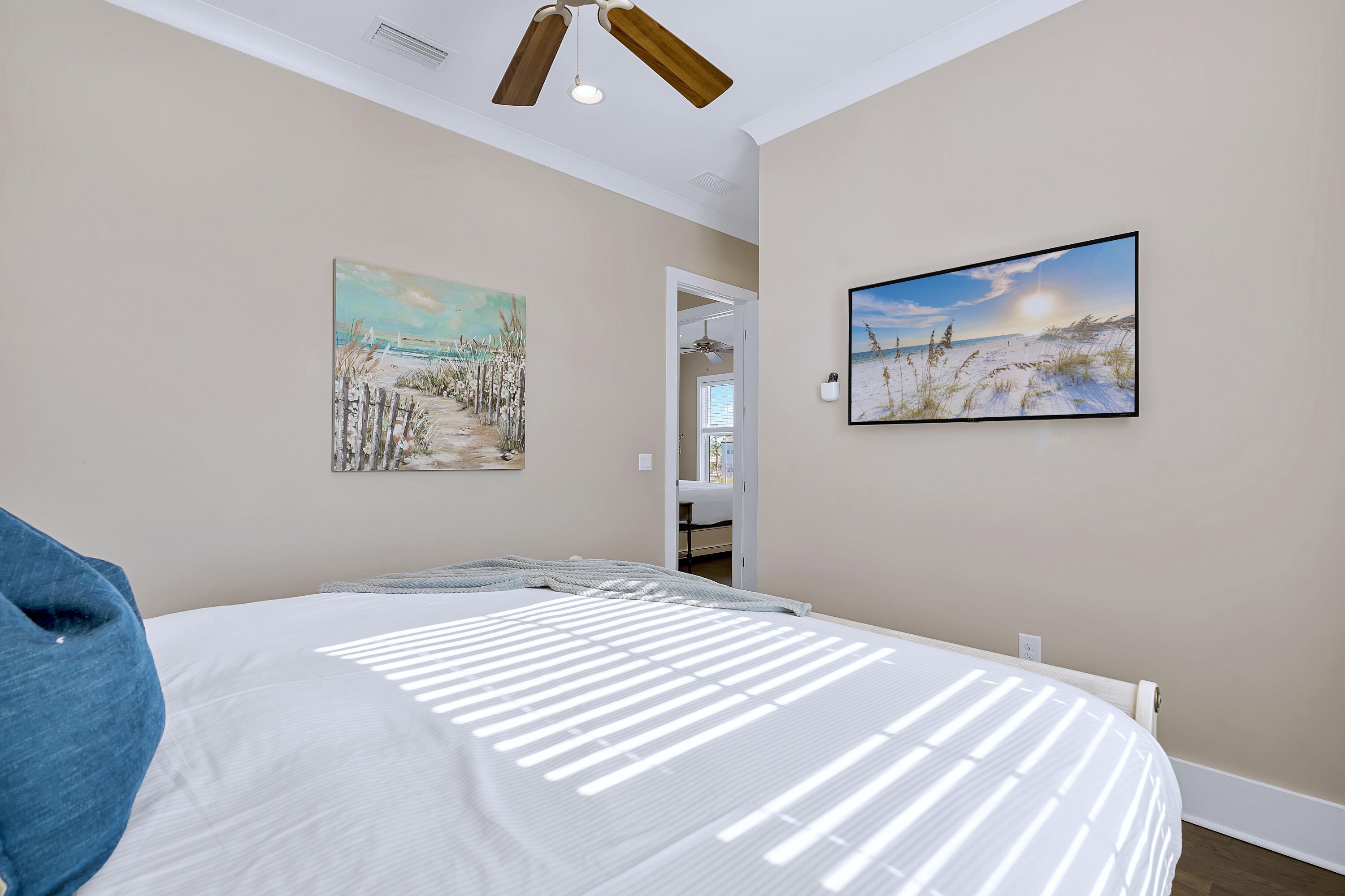 The Retreat at Miramar - Residential