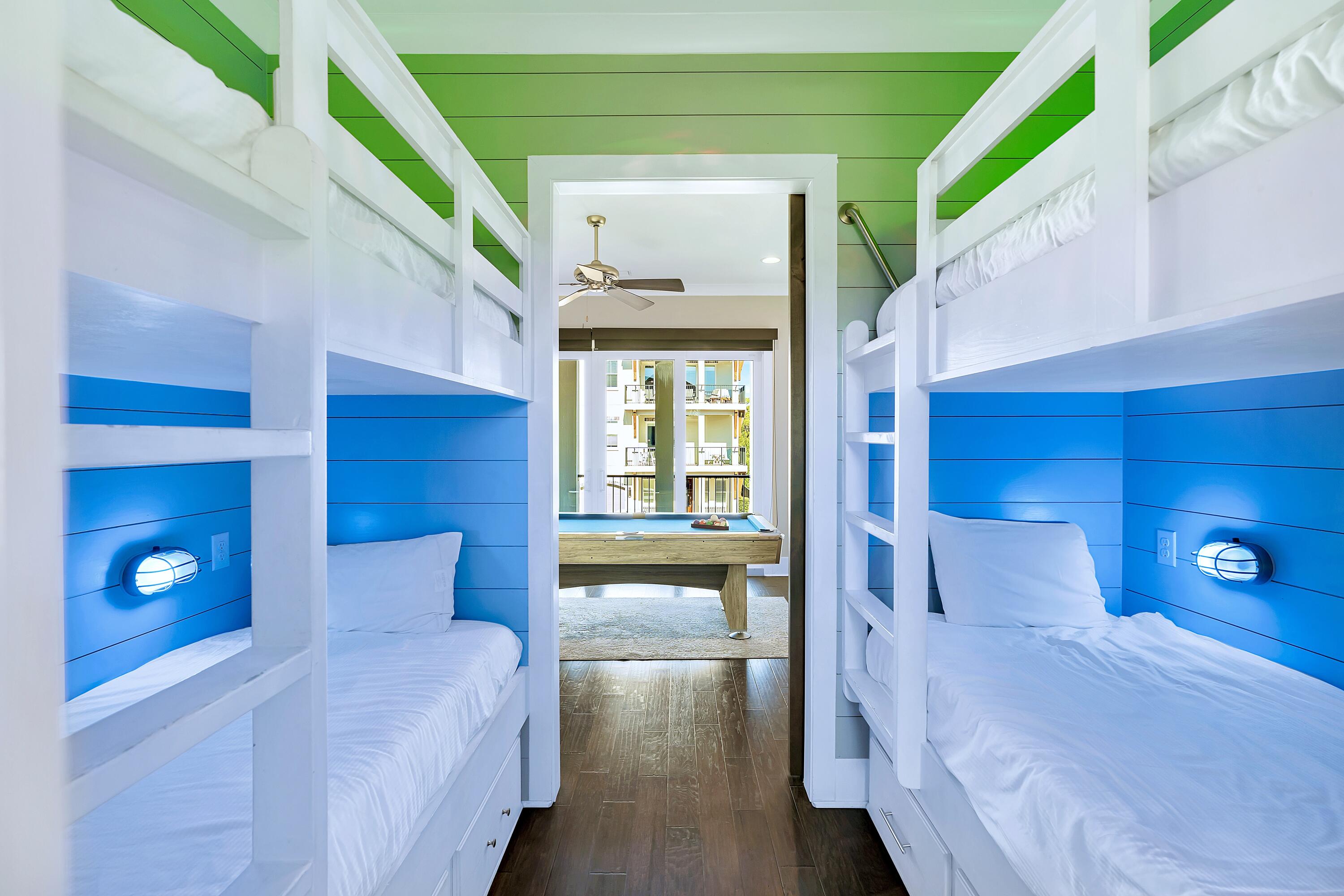 The Retreat at Miramar - Residential