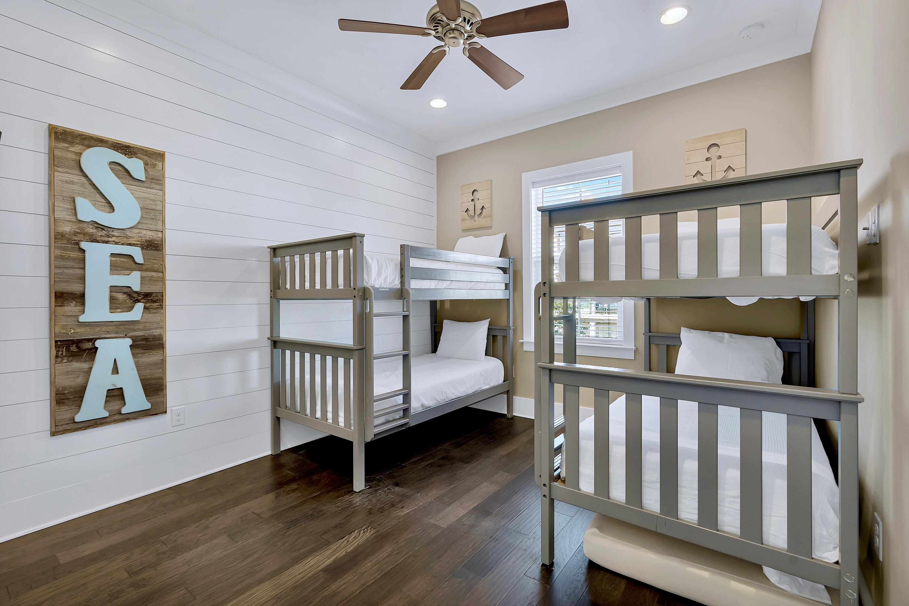 The Retreat at Miramar - Residential