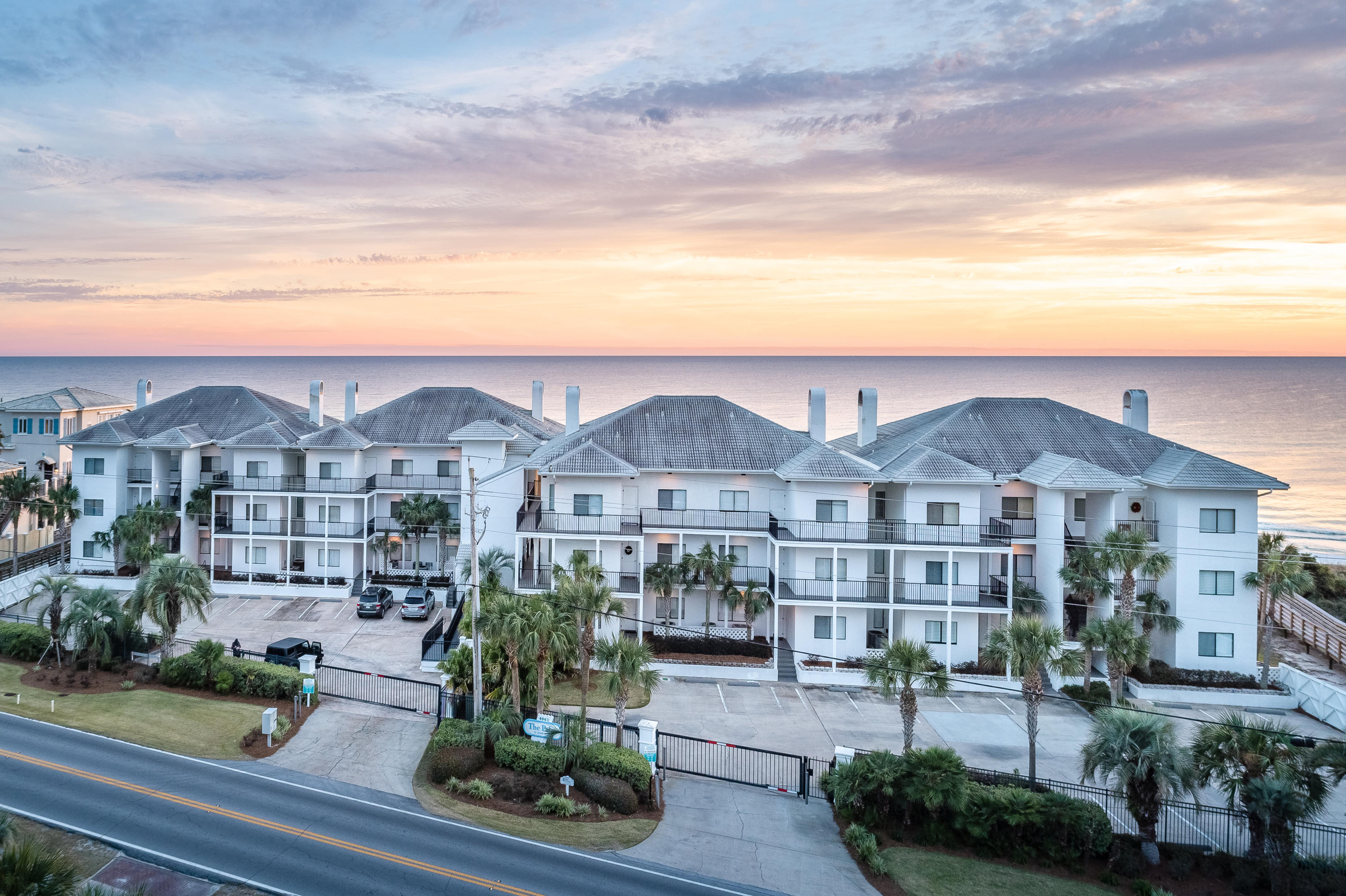 PALMS OF DUNE ALLEN CONDO - Residential