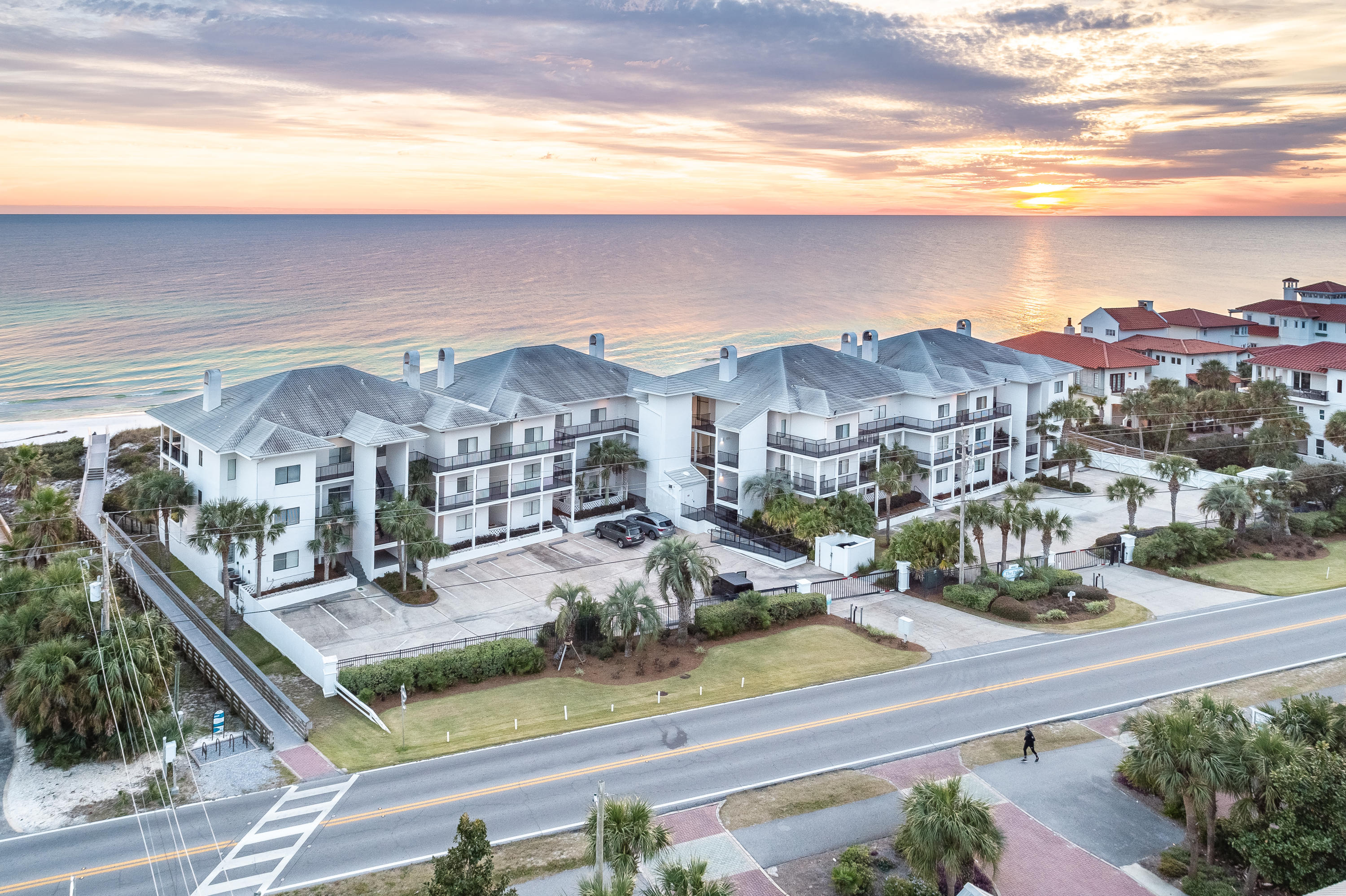 PALMS OF DUNE ALLEN CONDO - Residential