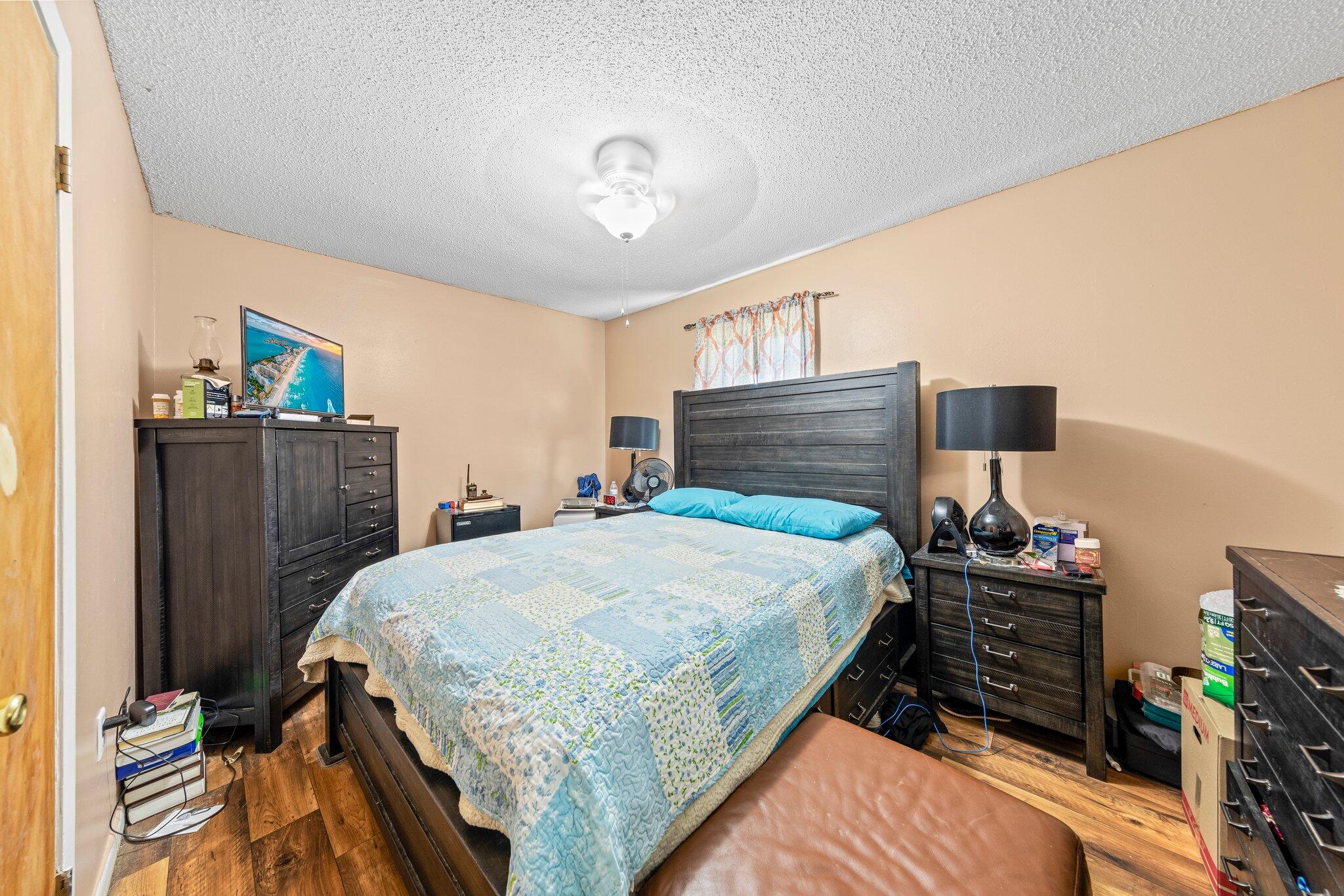 ADAMS POWELL EAST,LOT 22 BLK B - Residential