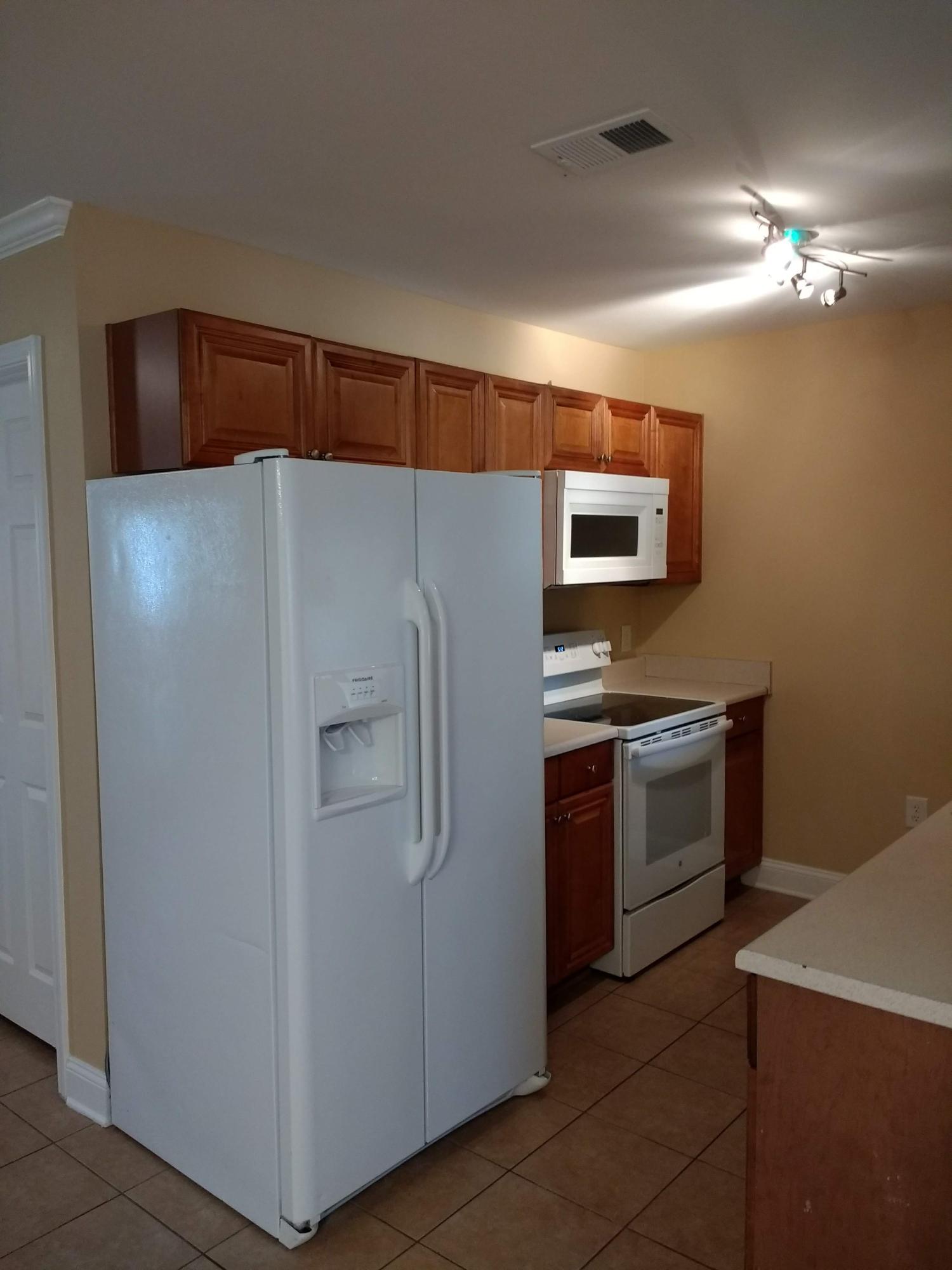 EAGLES LANDING S/D - Residential Lease