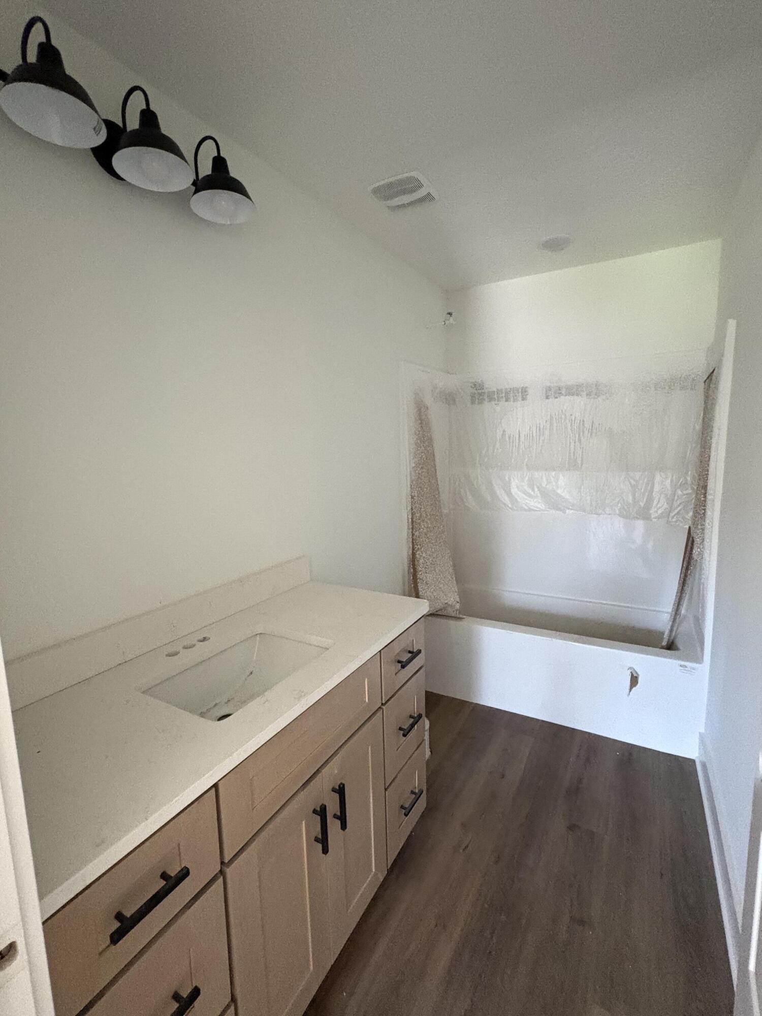 PINECREST - Residential