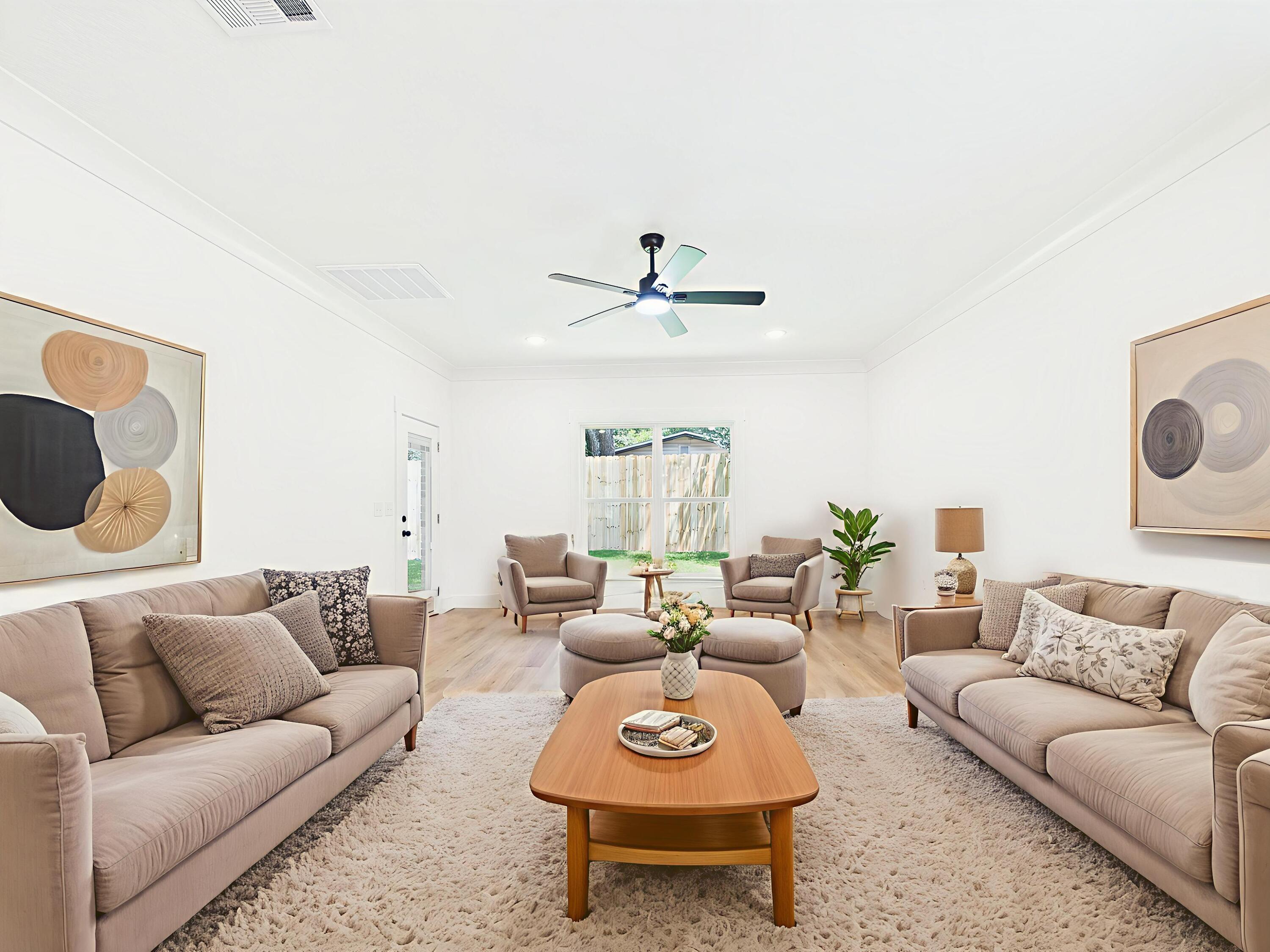 PINECREST - Residential