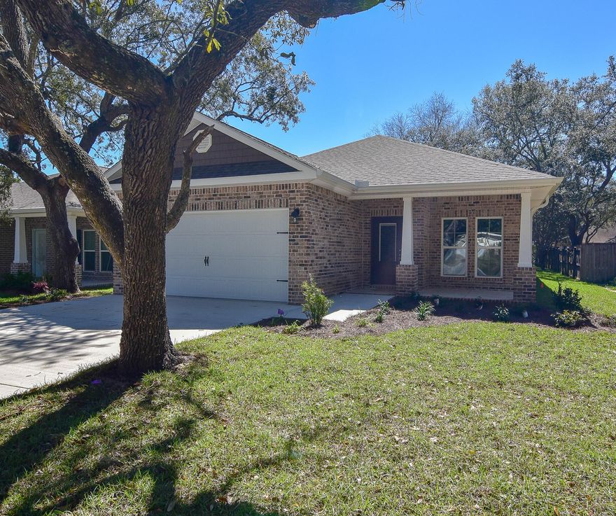 NEW CONSTRUCTION IN THE HEART OF NICEVILLE!! This is a beautiful 4 bedroom and 2.5 bathroom home built by a local builder. In the craftsman style, this home offers all the comforts and conveniences of modern living: Quartz counter-tops, custom cabinetry with soft-close drawers and slate finished GE appliances. The main living area floorings include white-wash tile or engineered hardwood flooring with Frieze carpeting in the bedrooms. This custom home also includes 9-11' ceilings, crown molding, tray ceilings and arched walkways, Located near Eglin AFB, the Mid-Bay Bridge and the sugar white beaches of Destin, this home is a MUST SEE!