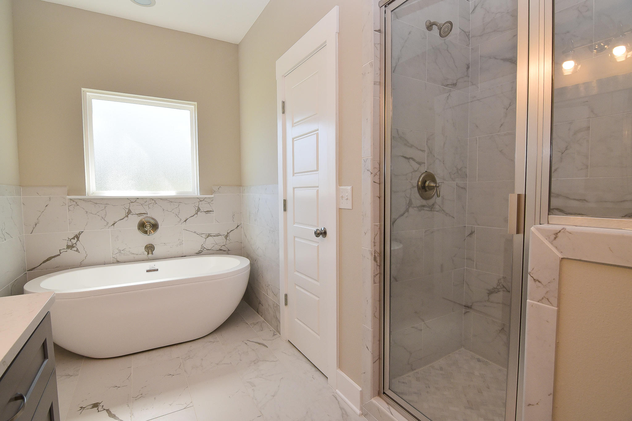 VALPARAISO PINECREST 6 - Residential