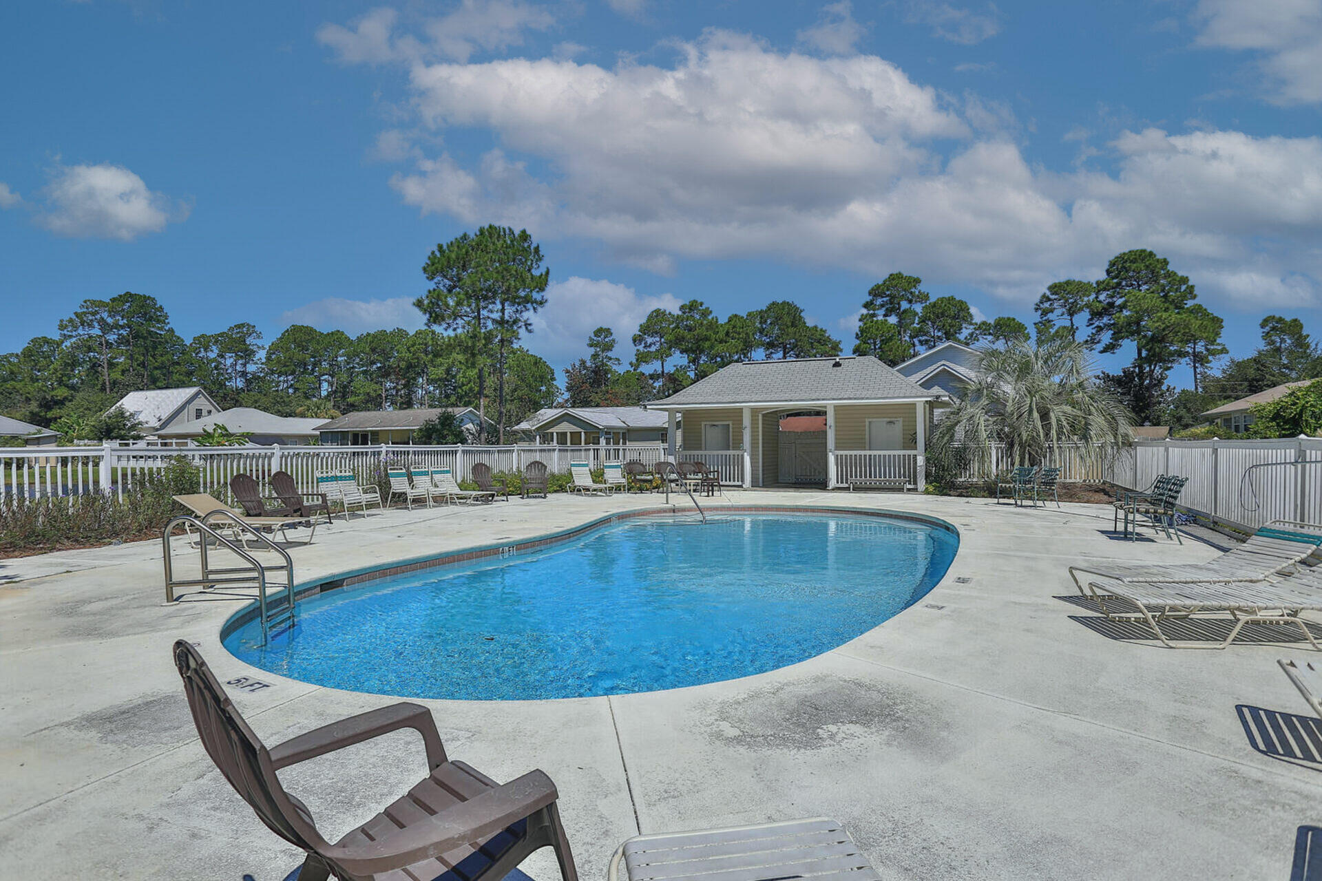 PALMETTO PLANTATION - Residential