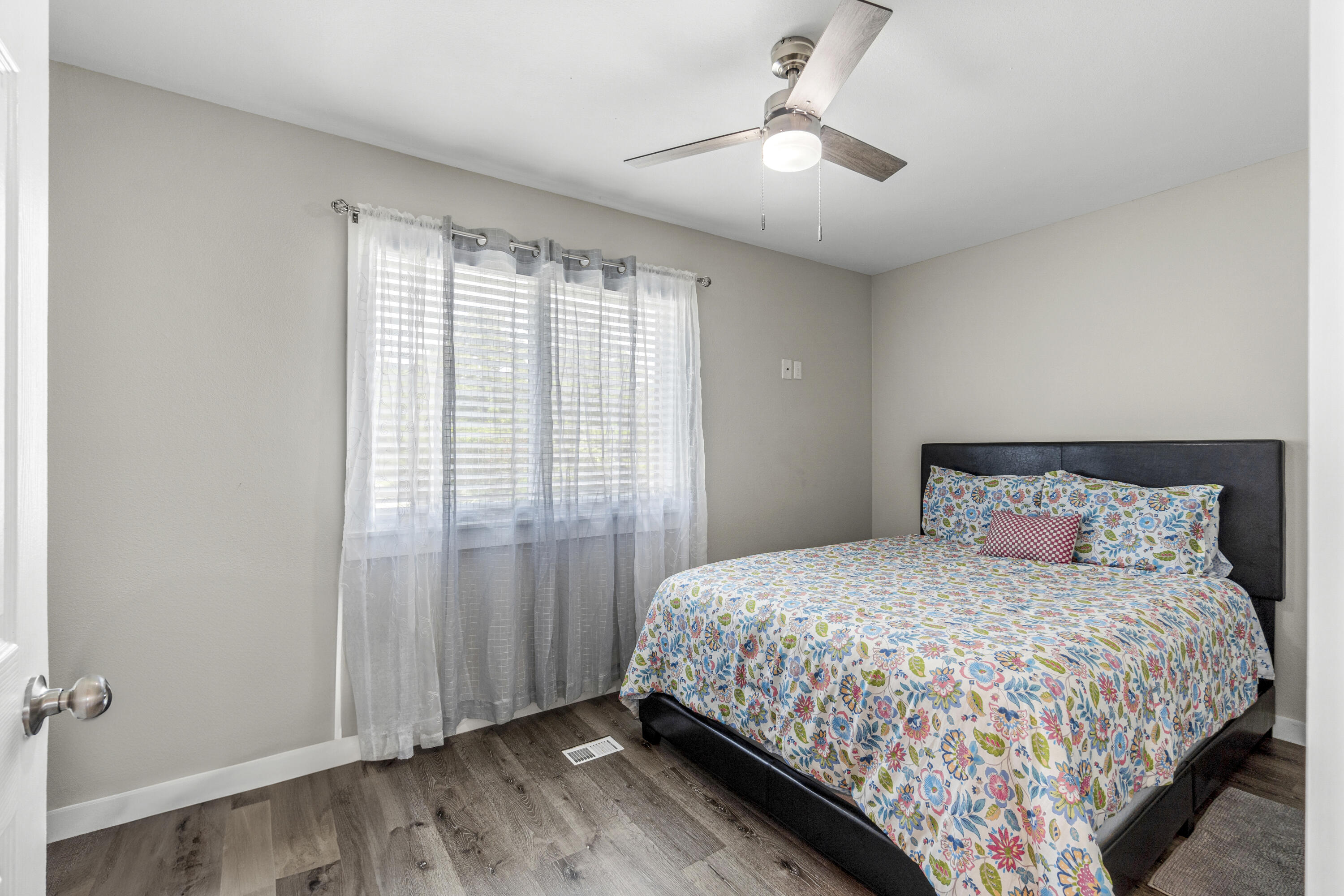 INDIAN HILLS - Residential