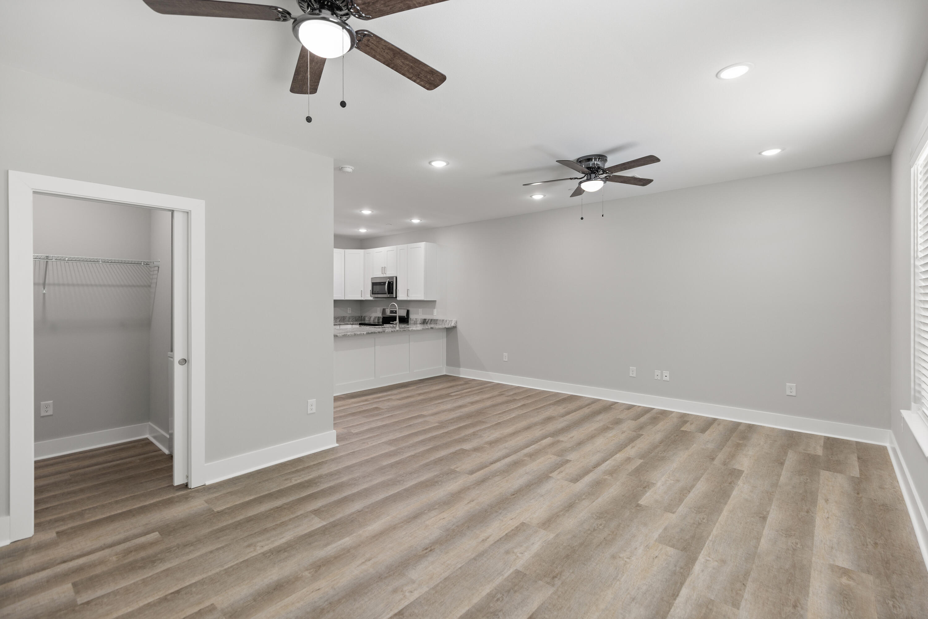 165 South - Residential Lease