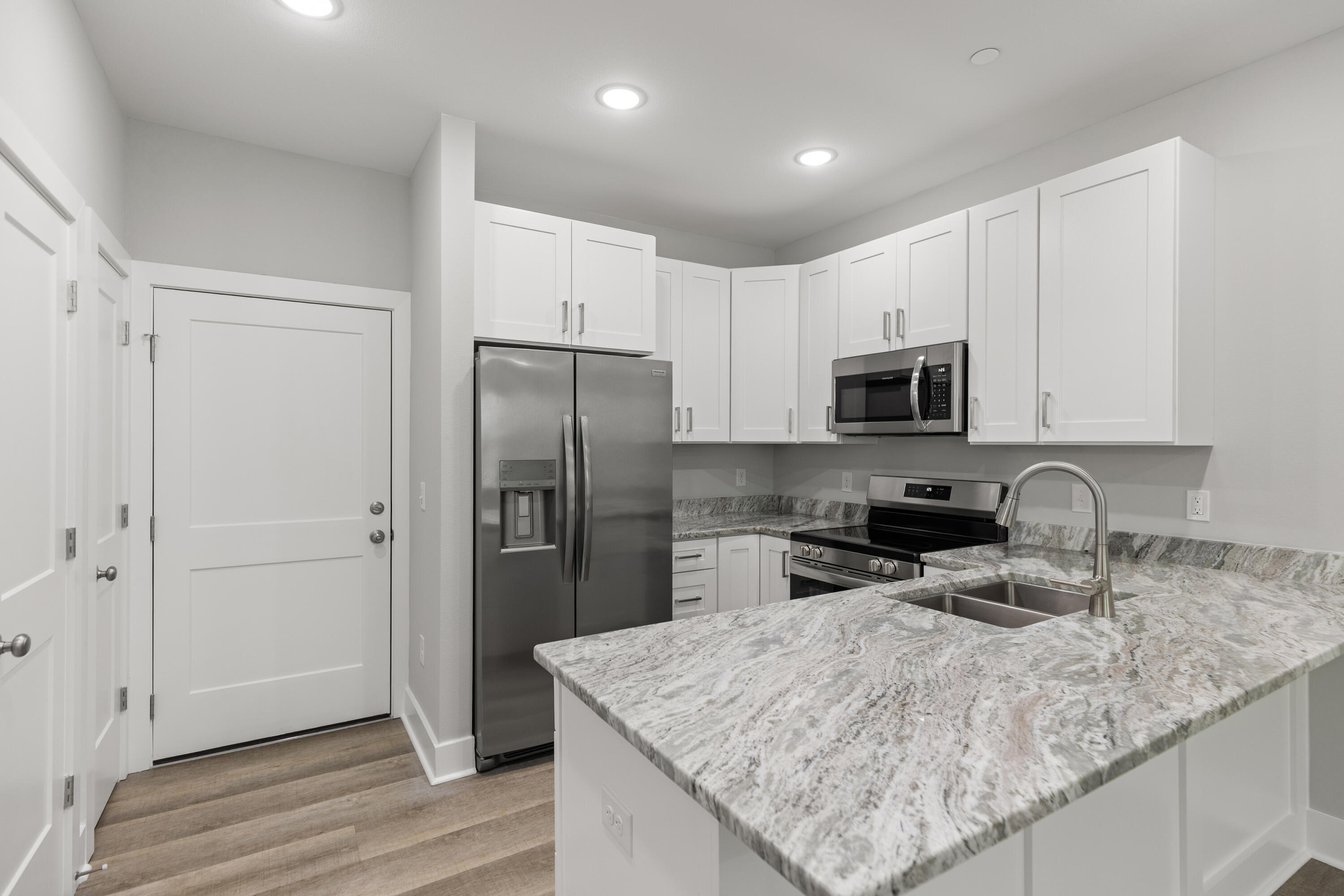 165 South - Residential Lease