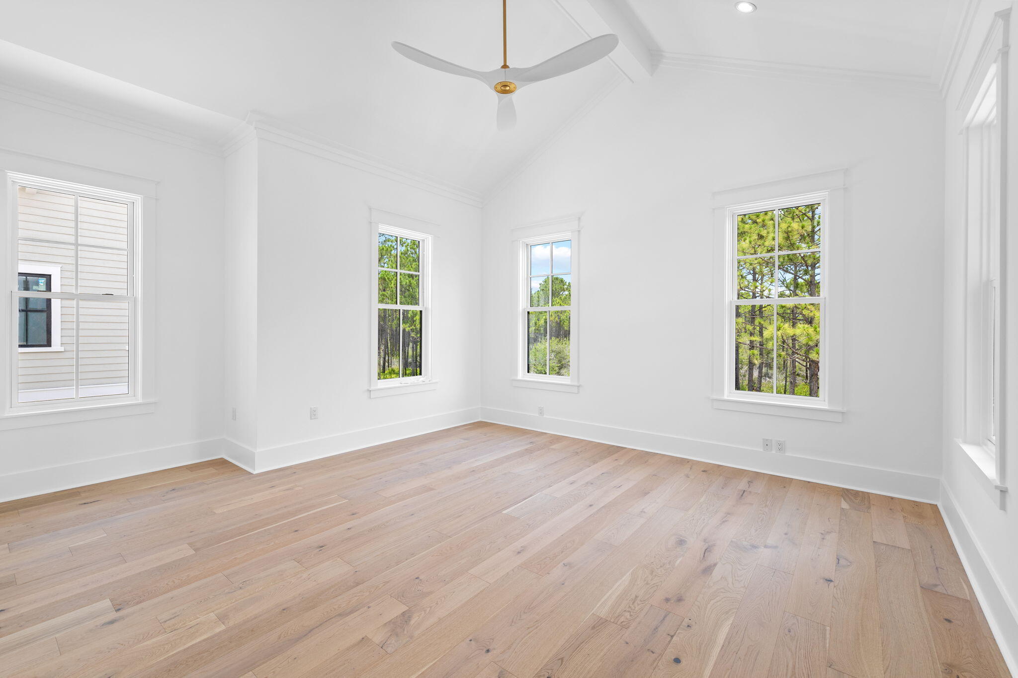 Santa Rosa Beach, Florida 32459, United States, 4 Bedrooms Bedrooms, ,5 BathroomsBathrooms,Residential,Active,44672