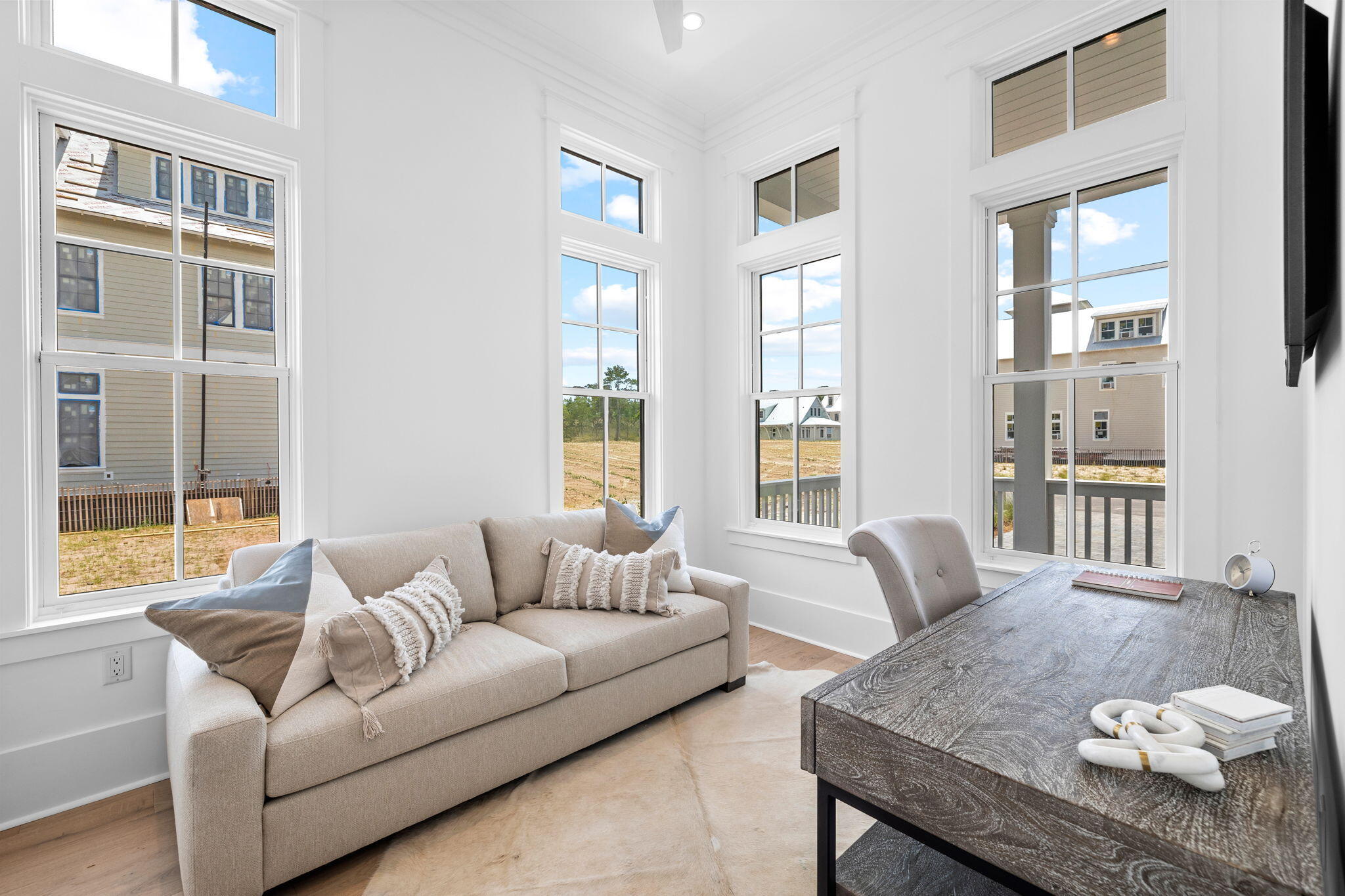 Santa Rosa Beach, Florida 32459, United States, 4 Bedrooms Bedrooms, ,5 BathroomsBathrooms,Residential,Active,44672