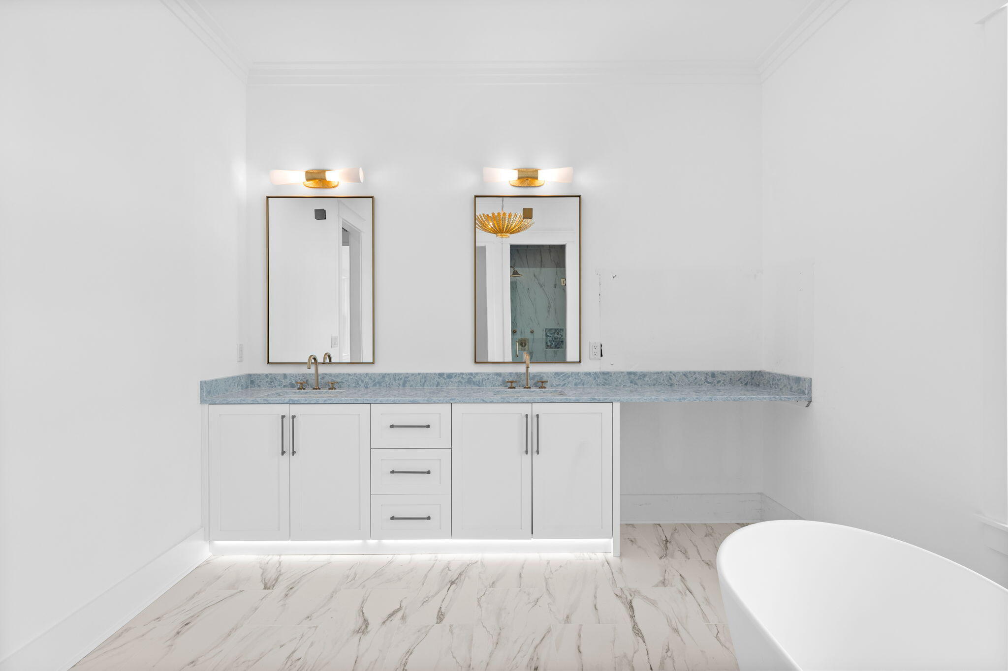 Santa Rosa Beach, Florida 32459, United States, 4 Bedrooms Bedrooms, ,5 BathroomsBathrooms,Residential,Active,44672