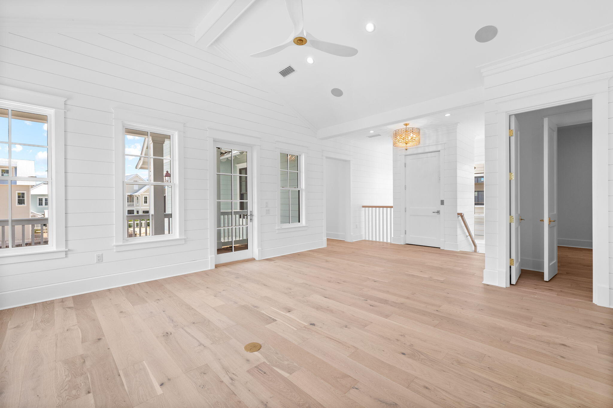 Santa Rosa Beach, Florida 32459, United States, 4 Bedrooms Bedrooms, ,5 BathroomsBathrooms,Residential,Active,44672