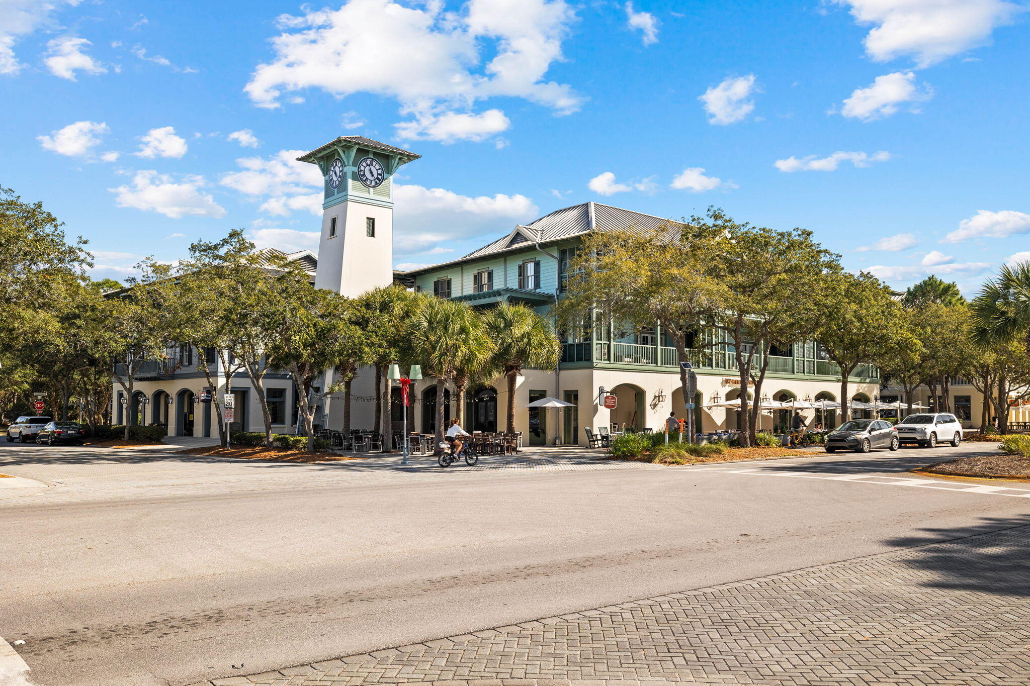 Santa Rosa Beach, Florida 32459, United States, 4 Bedrooms Bedrooms, ,5 BathroomsBathrooms,Residential,Active,44672